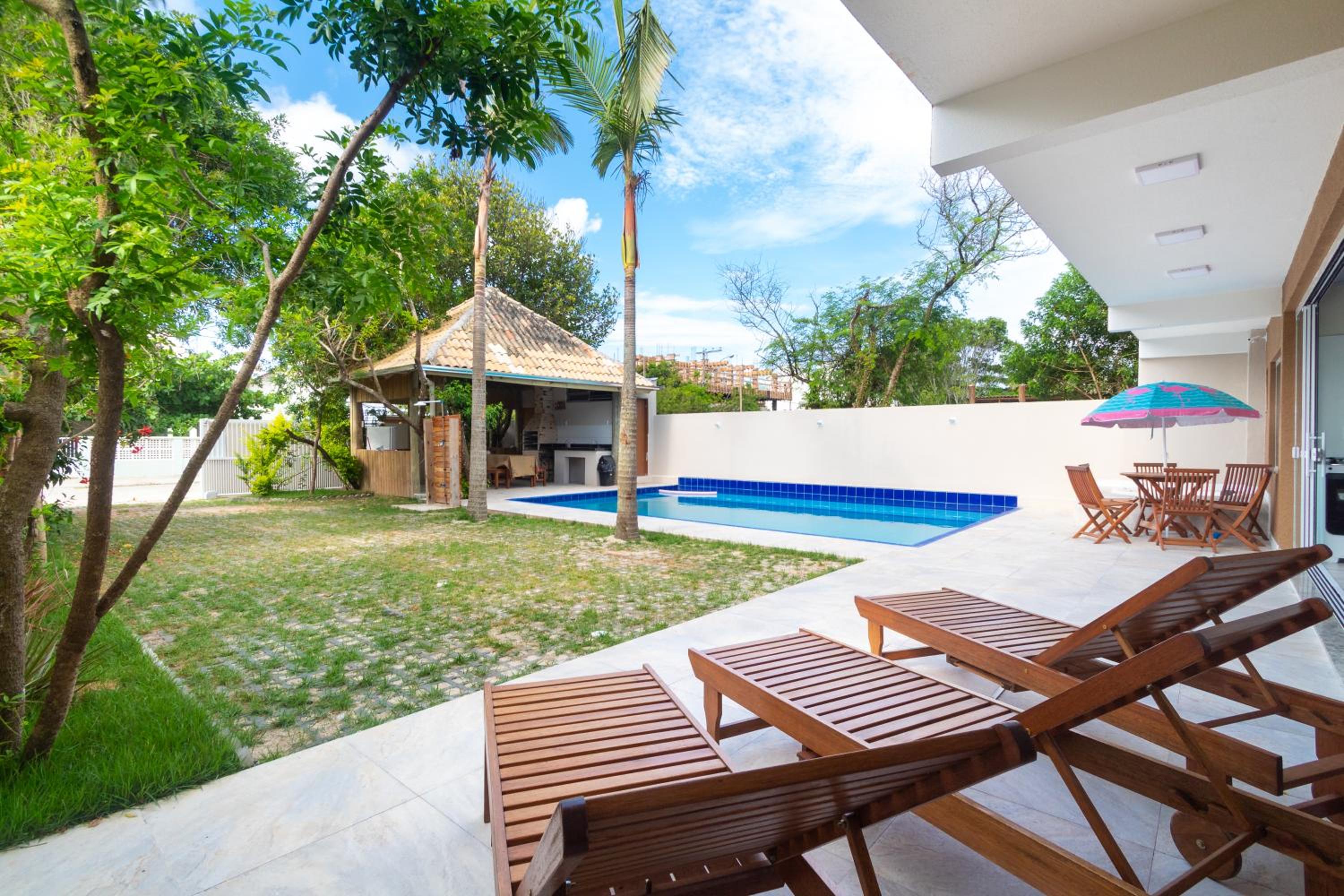 CASA FRANK COM PISCINA EM MARISCAL