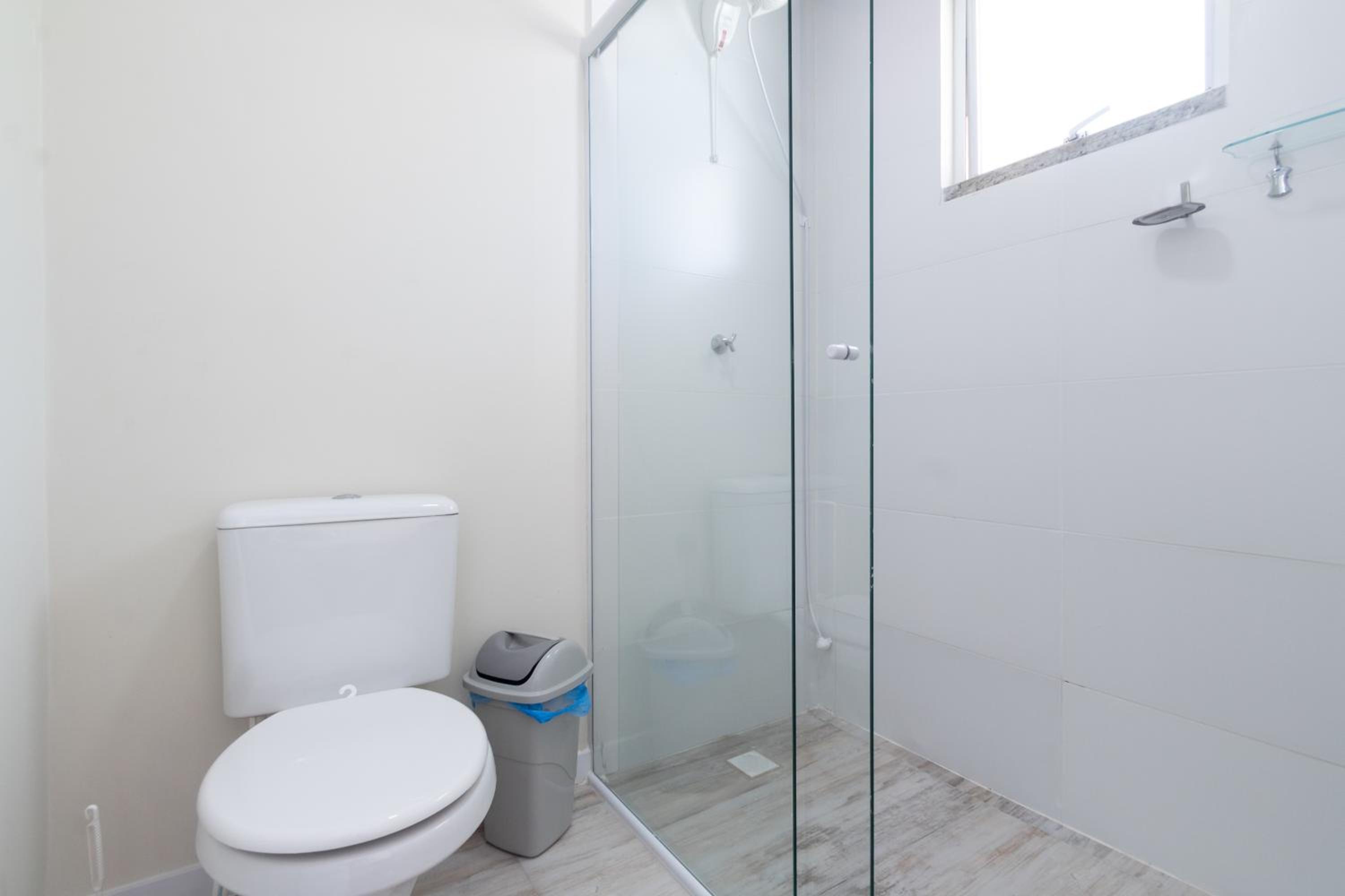 CASA FRANK COM PISCINA EM MARISCAL