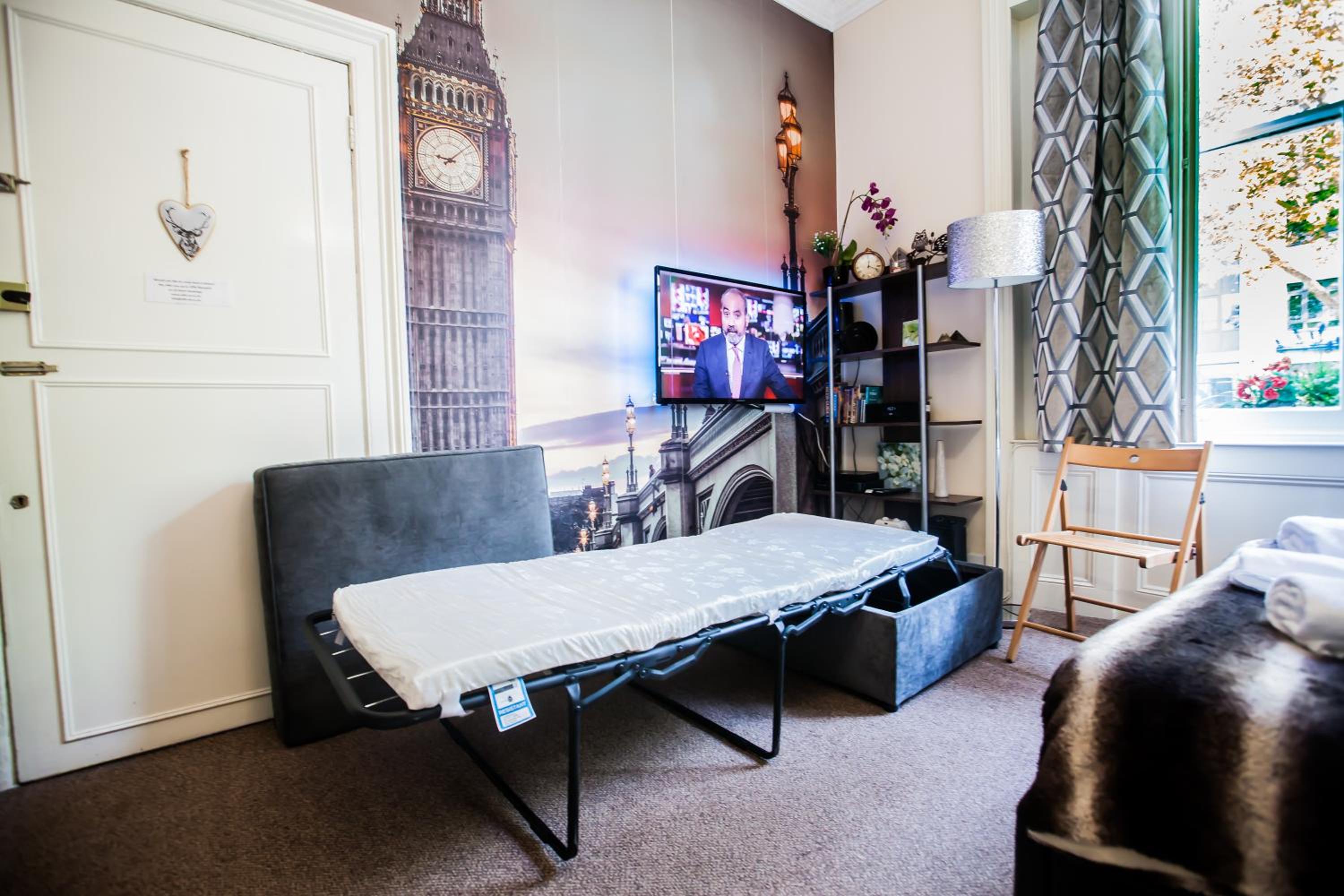 Pimlico Central London Suite near Victoria