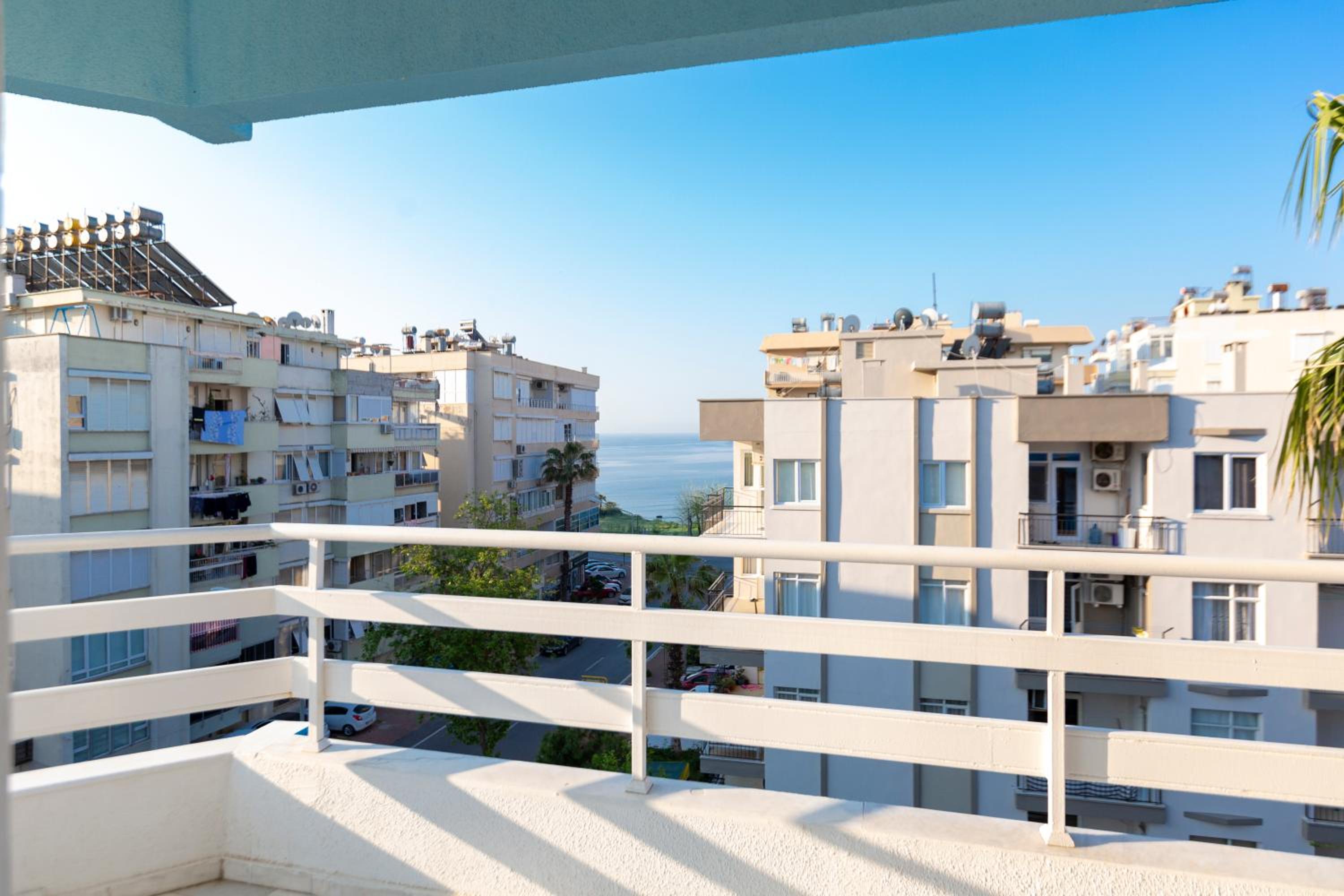 Mene City Hotel - Image 13