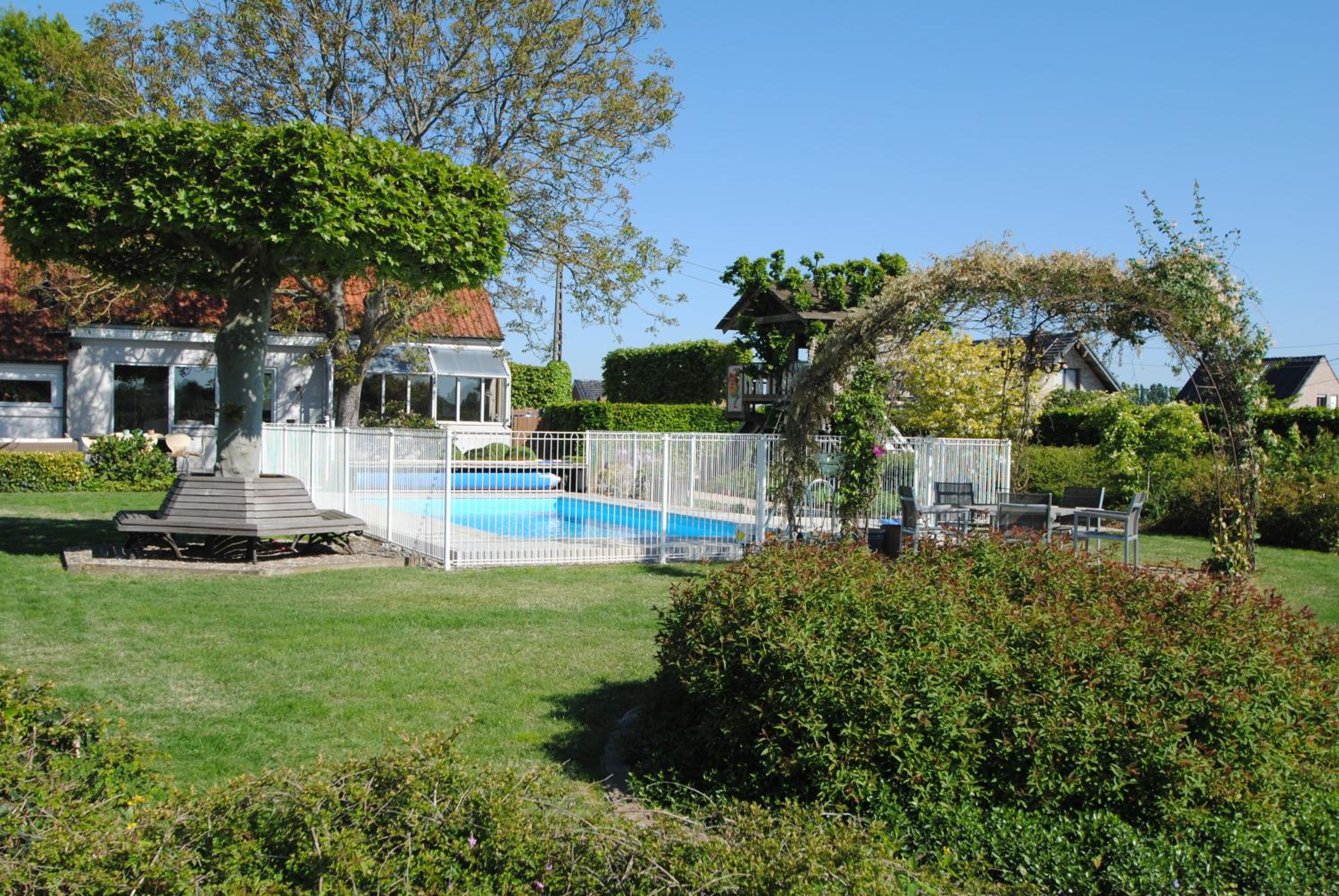 Photo 44