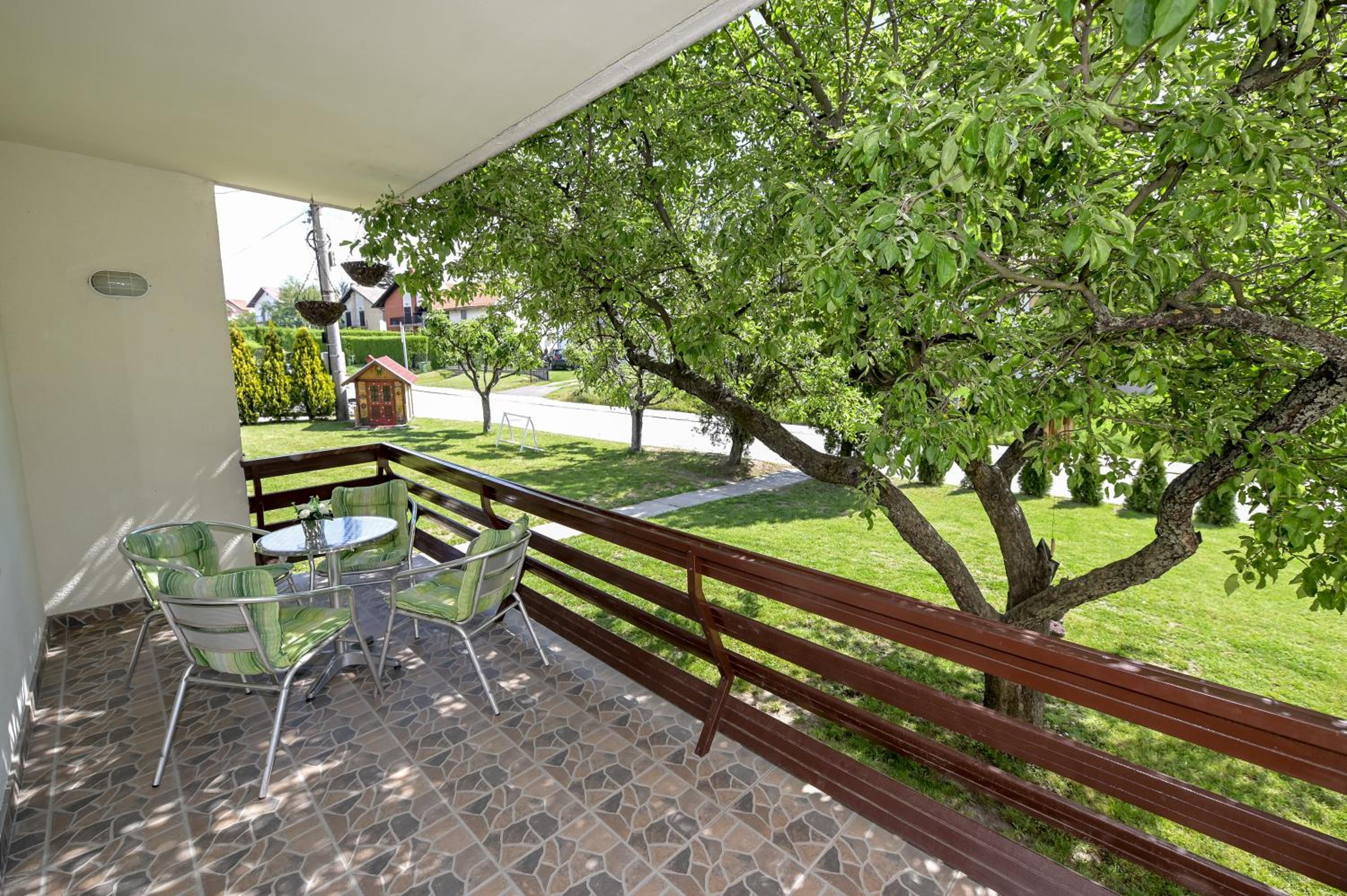 Apartman DORA view 5