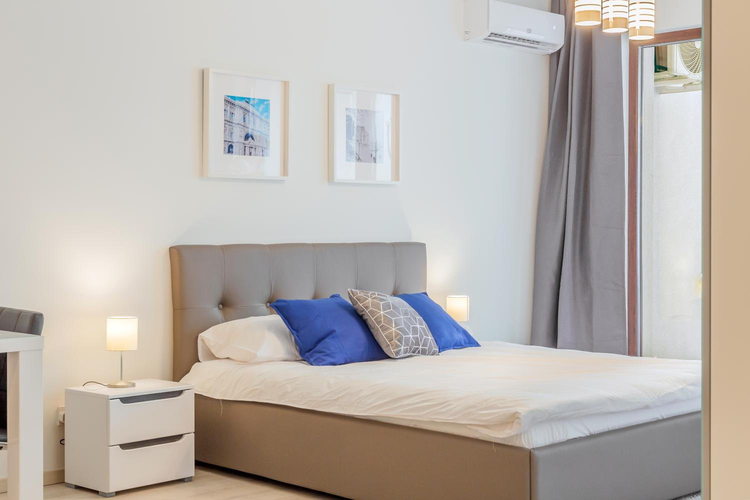 ATLAS UNIRII: Upscale Flats in the Heart of Bucharest! view 5