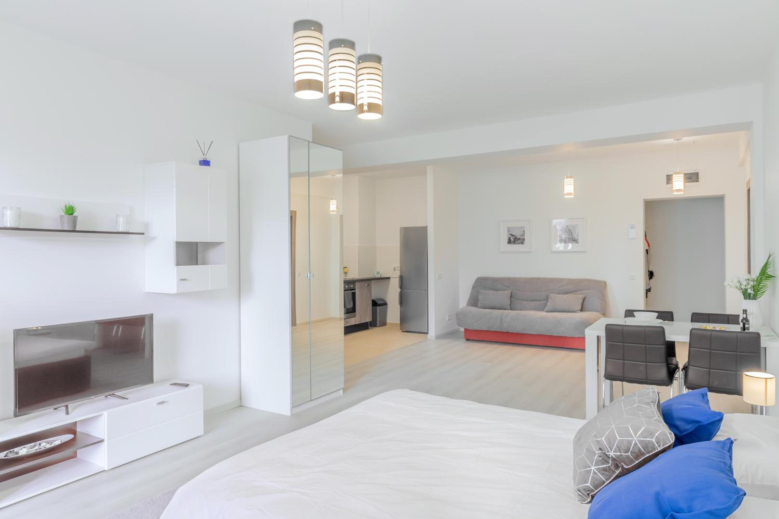 ATLAS UNIRII: Upscale Flats in the Heart of Bucharest! view 3