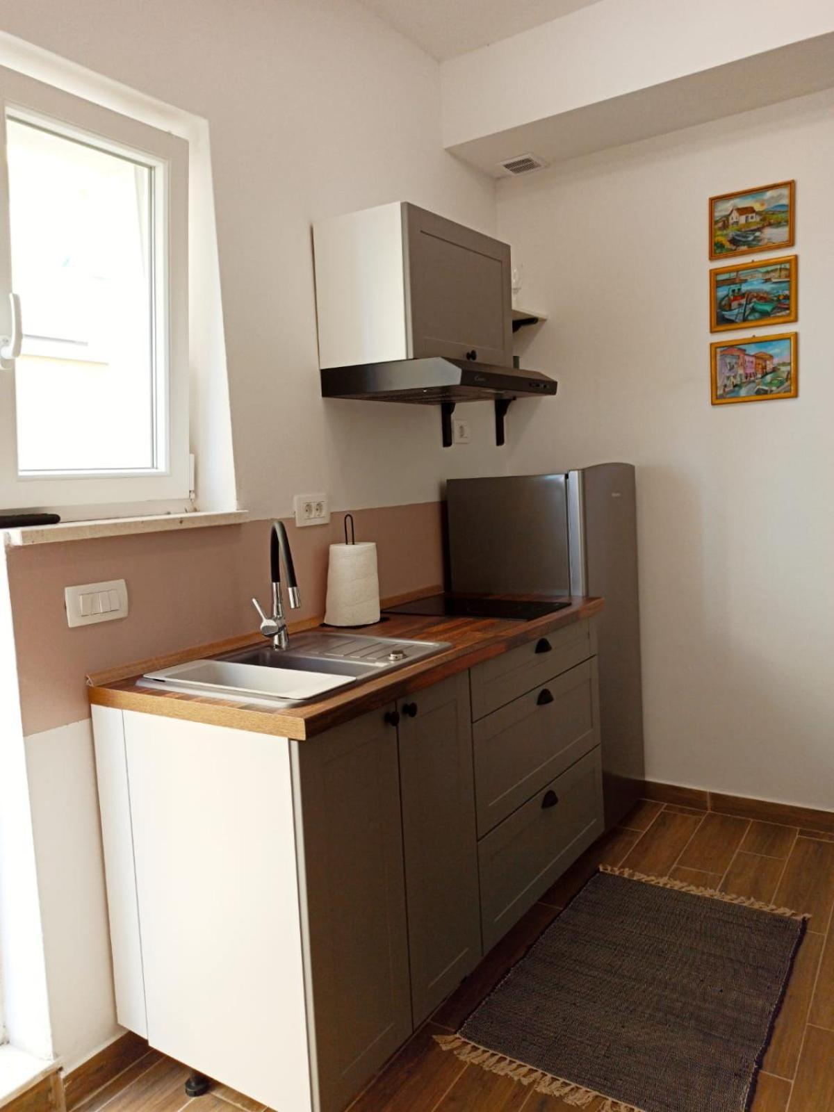 Apartments Tonći view 5