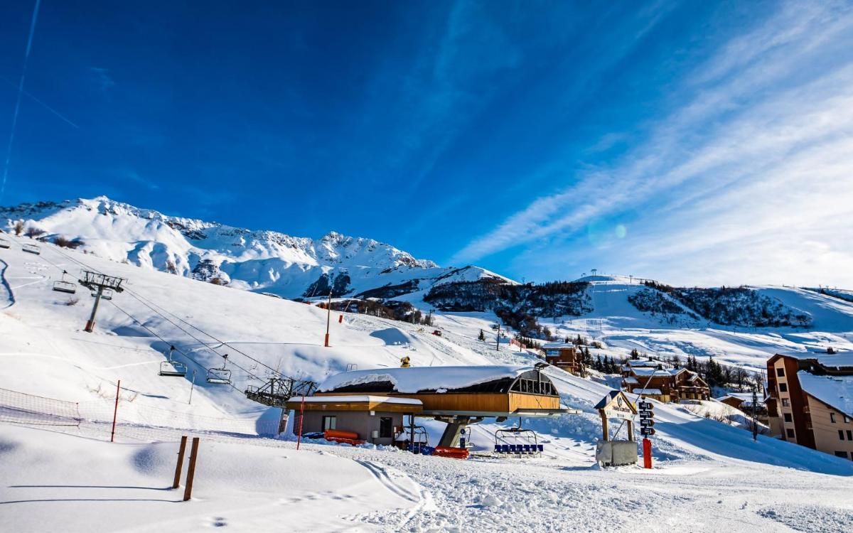 Parc Madeleine - CHALETS view 3