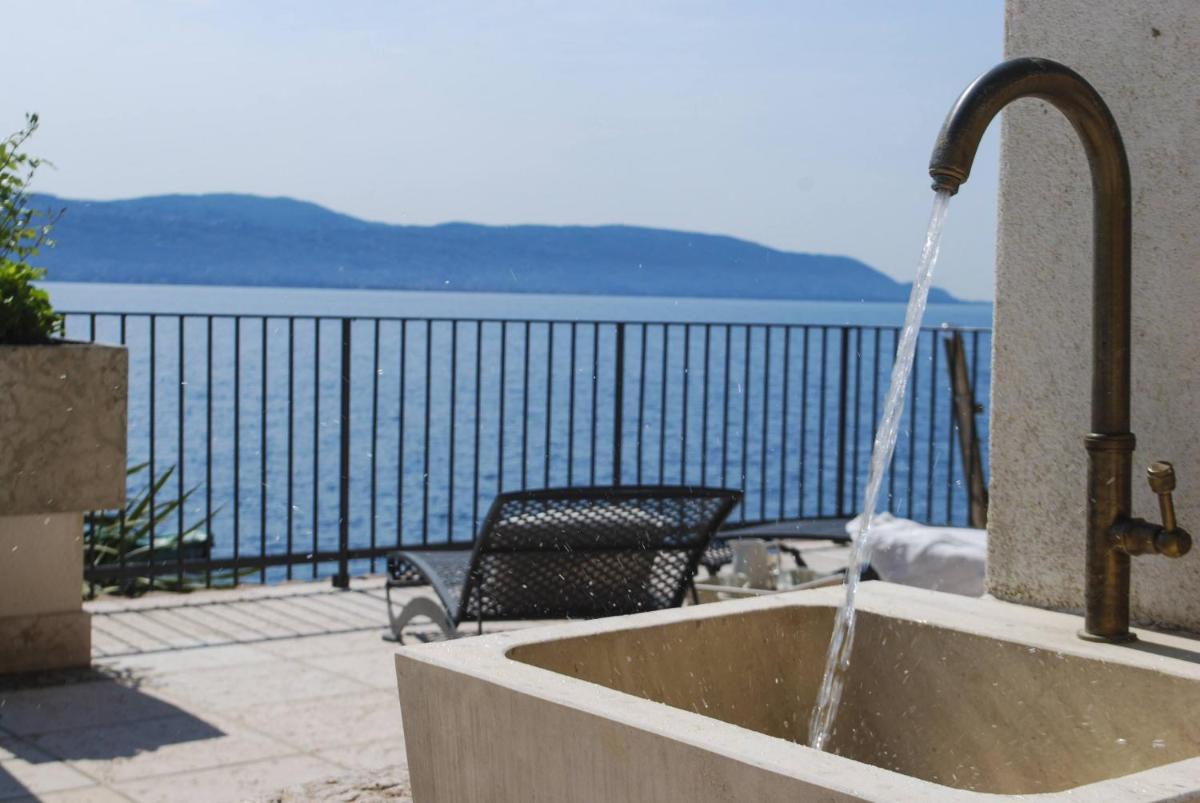 Villa I Cipressi - Rebomaholidays view 5