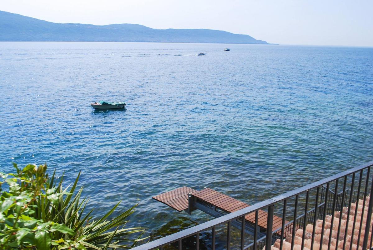 Villa I Cipressi - Rebomaholidays view 4