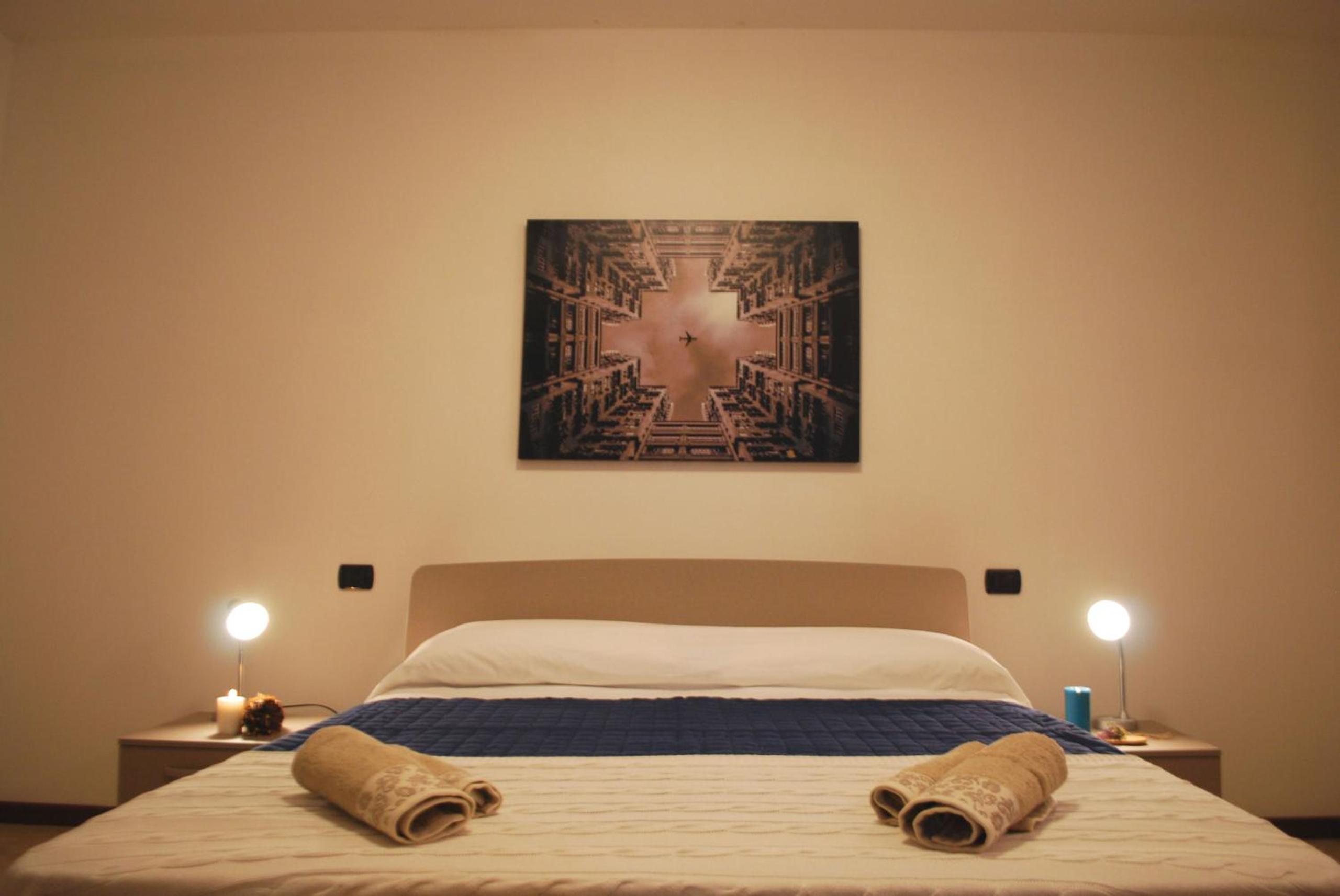 Villa Sole - Theater Home view 4