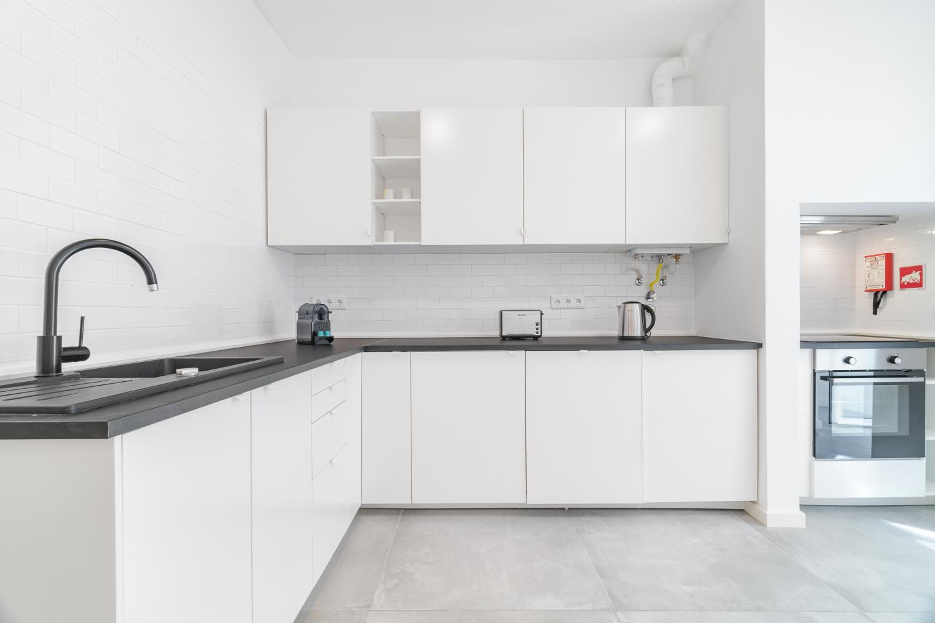 Casa Boma Lisboa - Modern and Stylish Apartment with Private Terrace - Lapa IV view 2