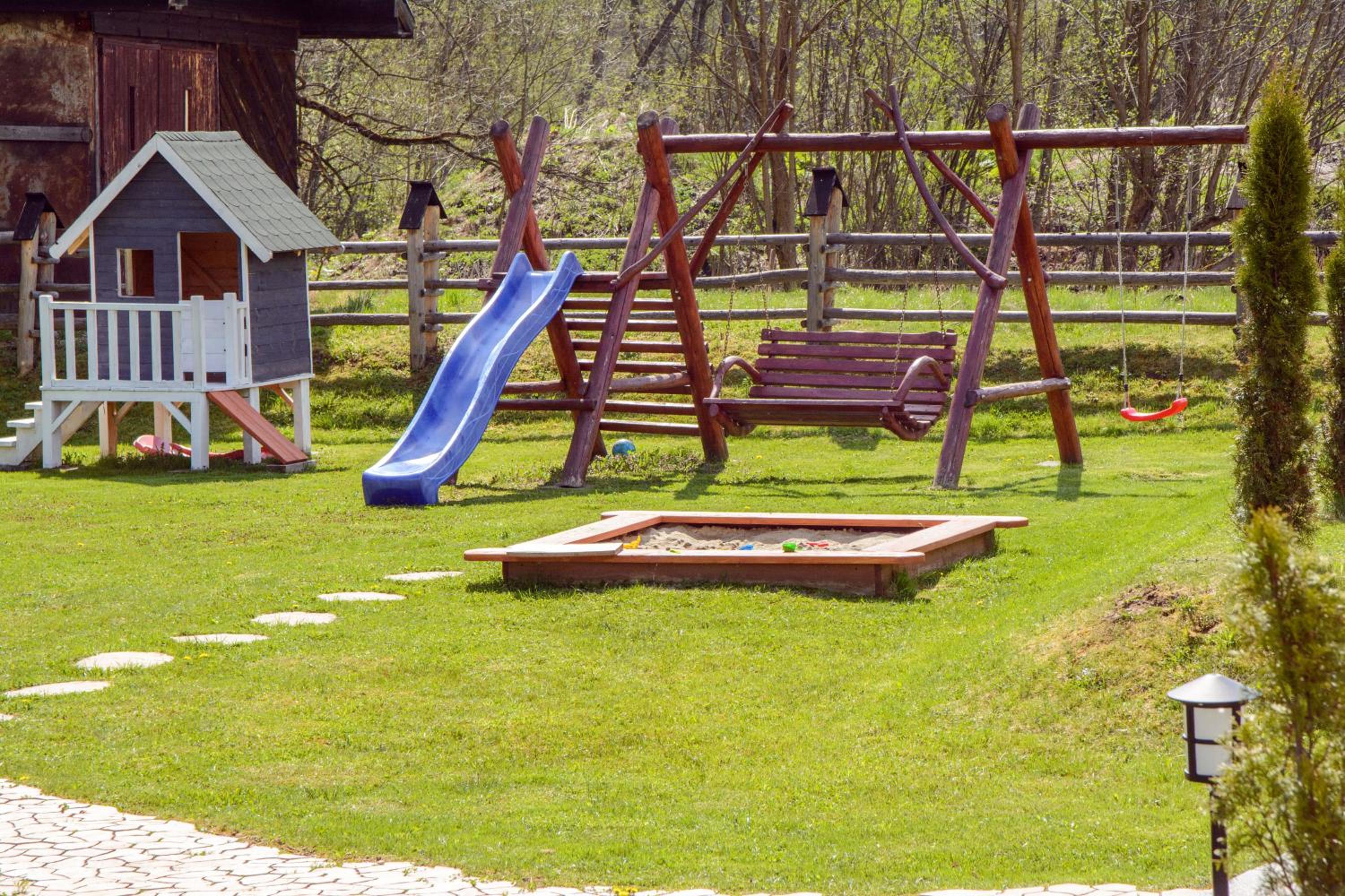 Photo 11