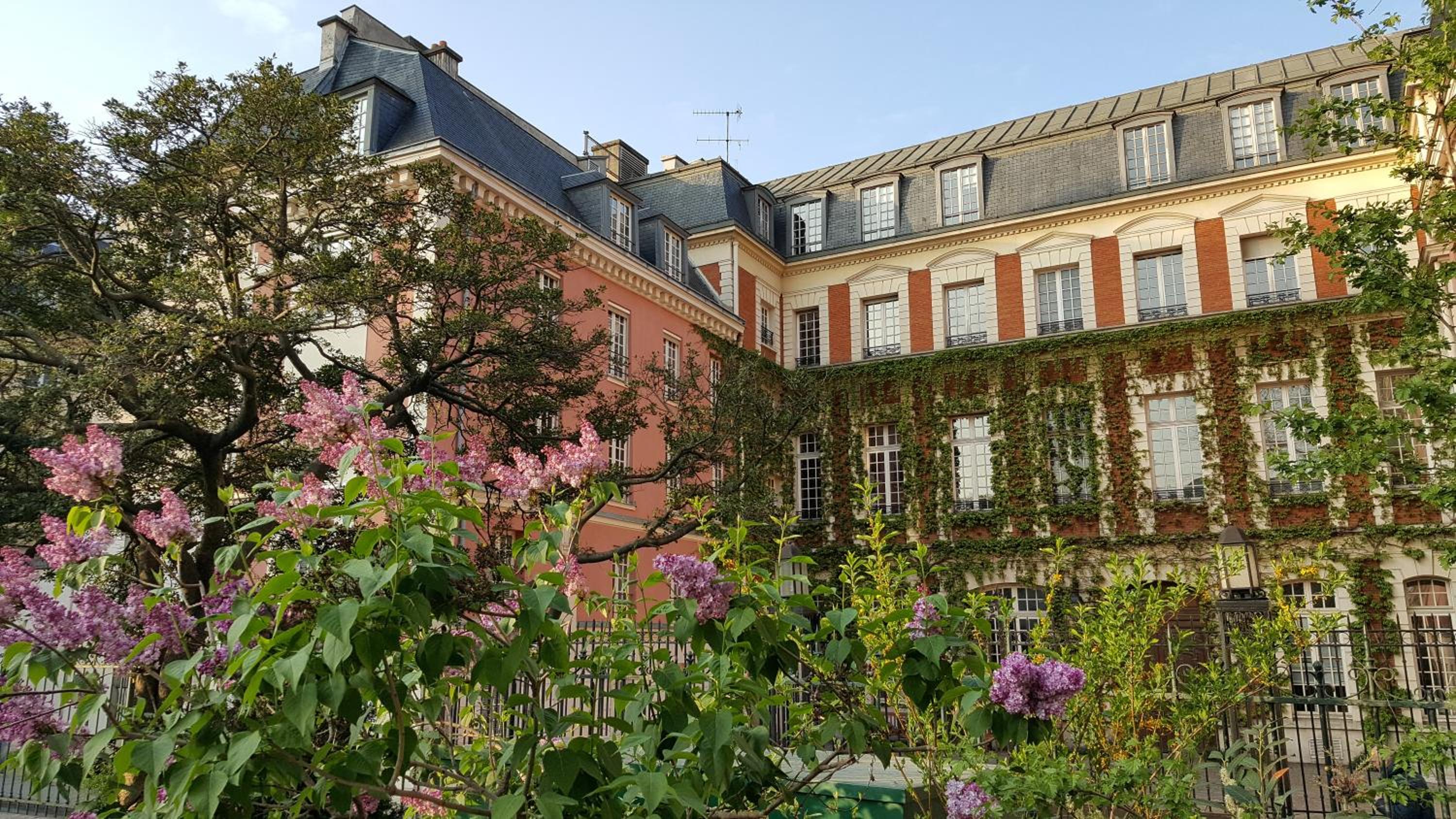 Assia & Nathalie - Luxury B&B MARAIS