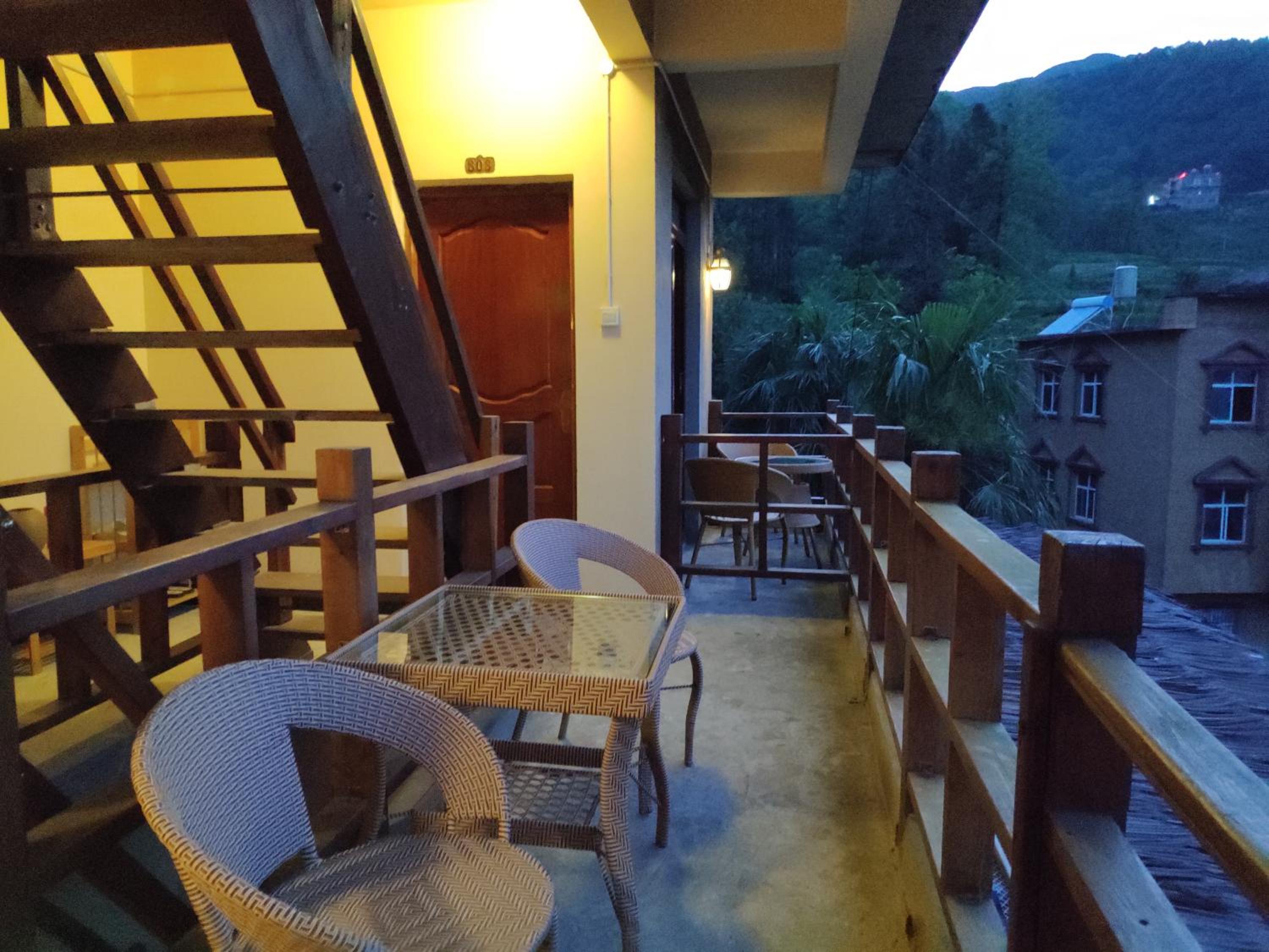 balance & terrace