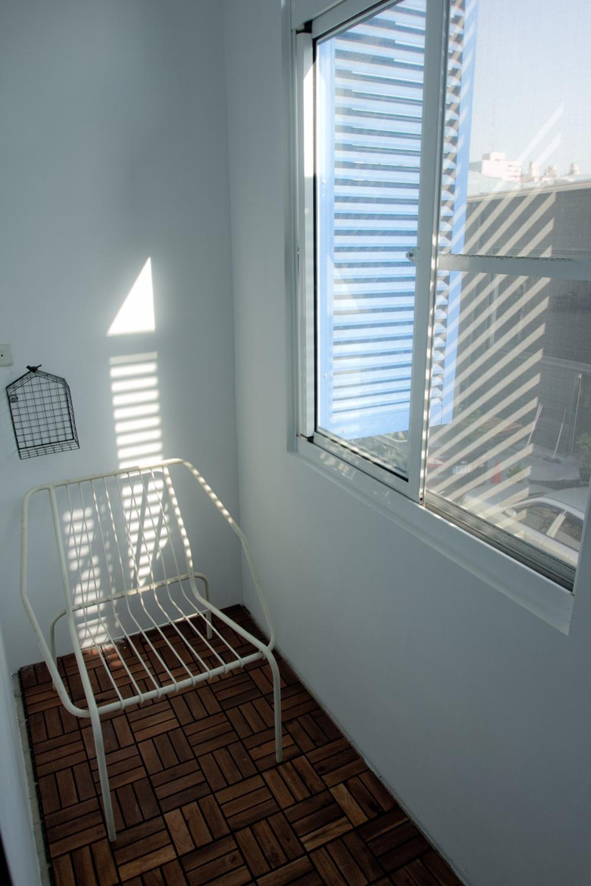 Leaf Hostel