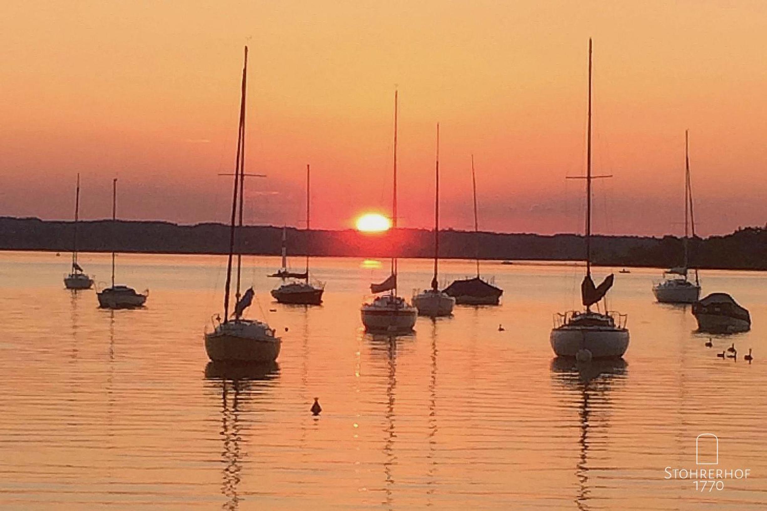 5 Sterne Ferienhaus Gut Stohrerhof am Ammersee in Bayern bis 11 Personen view 3
