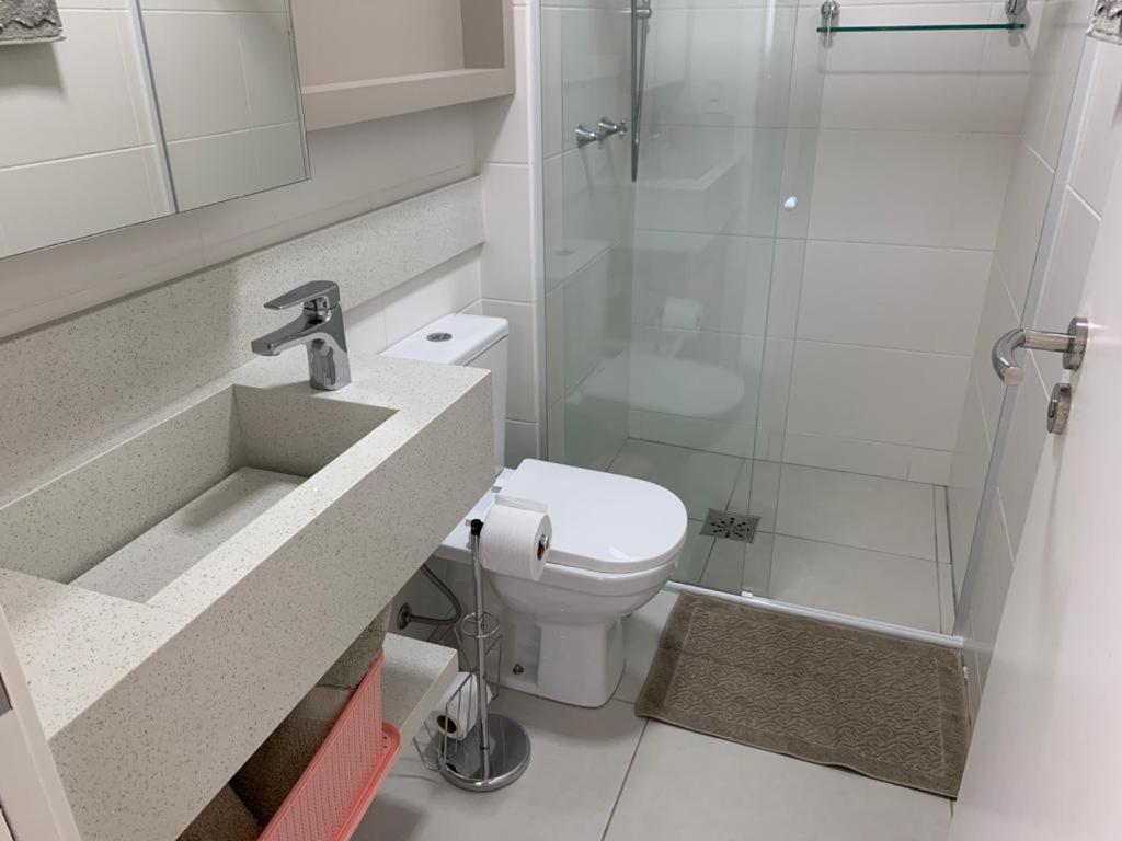 Apartamento 1 Minuto da Praia dos Ingleses, Vista Total do Mar
