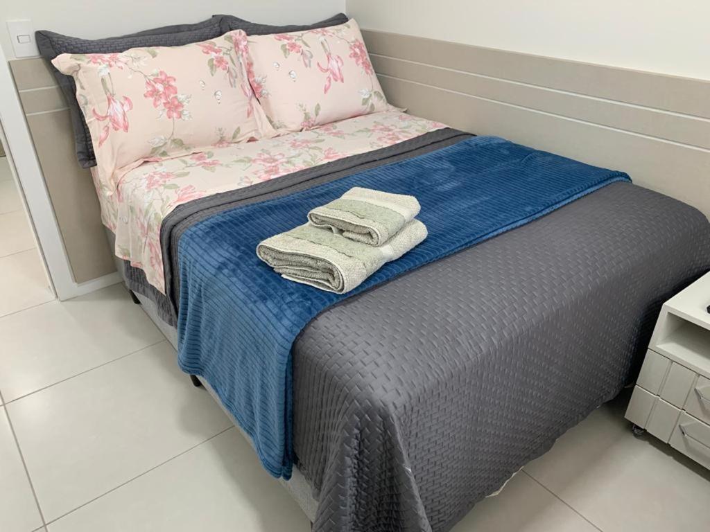 Apartamento 1 Minuto da Praia dos Ingleses, Vista Total do Mar