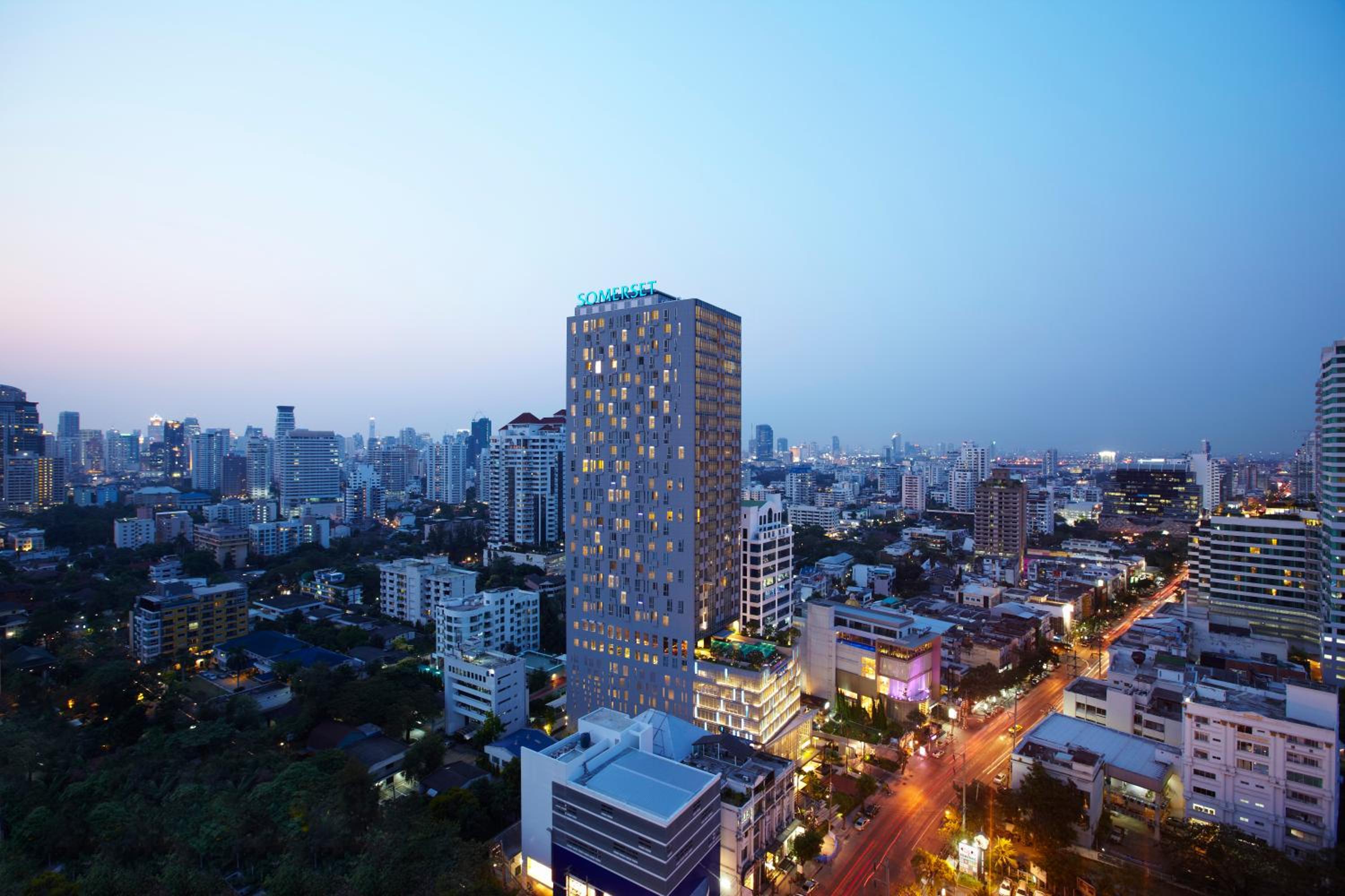 Hotel Somerset Sukhumvit Thonglor - Image 1
