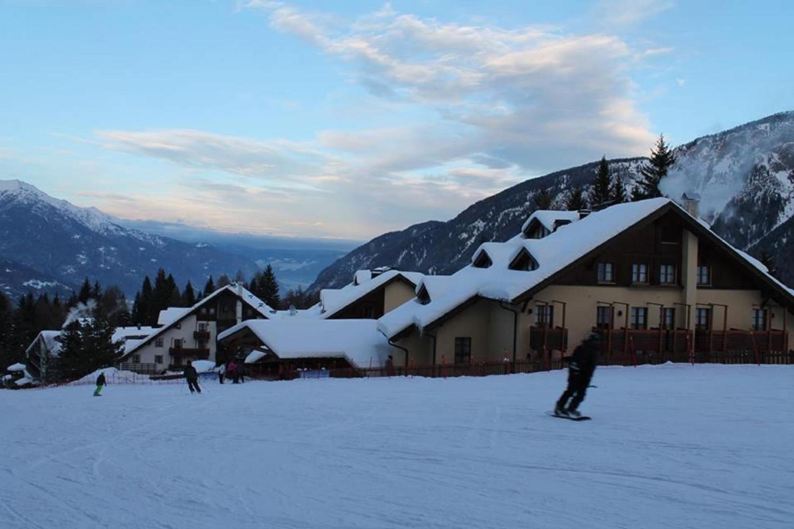 Nevesole Folgarida Resort Aparthotel view 3