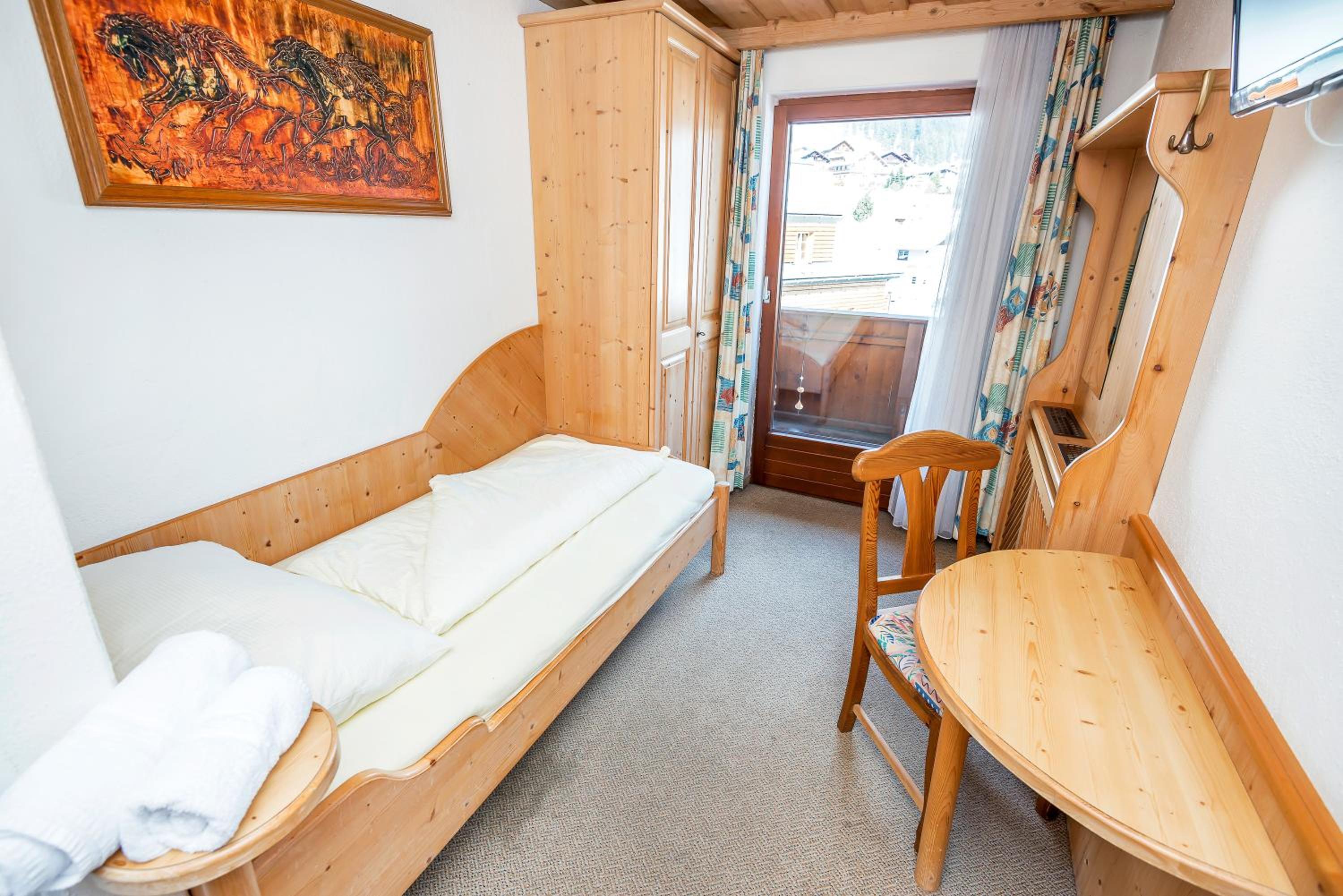 Heart Hotel Talhof Nigg