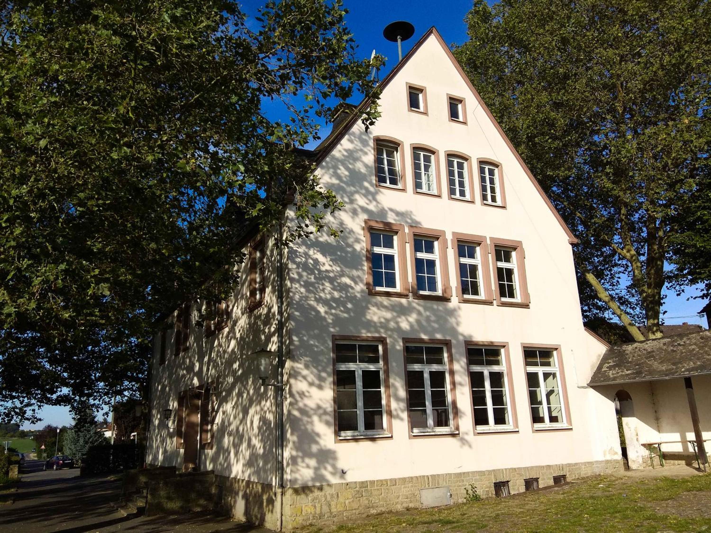Alte Schule Gästehaus - Fräulein Apartment view 5