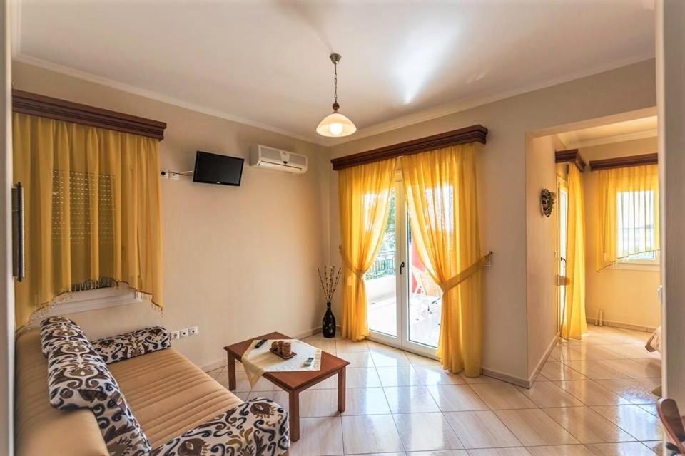 Anna Apartments