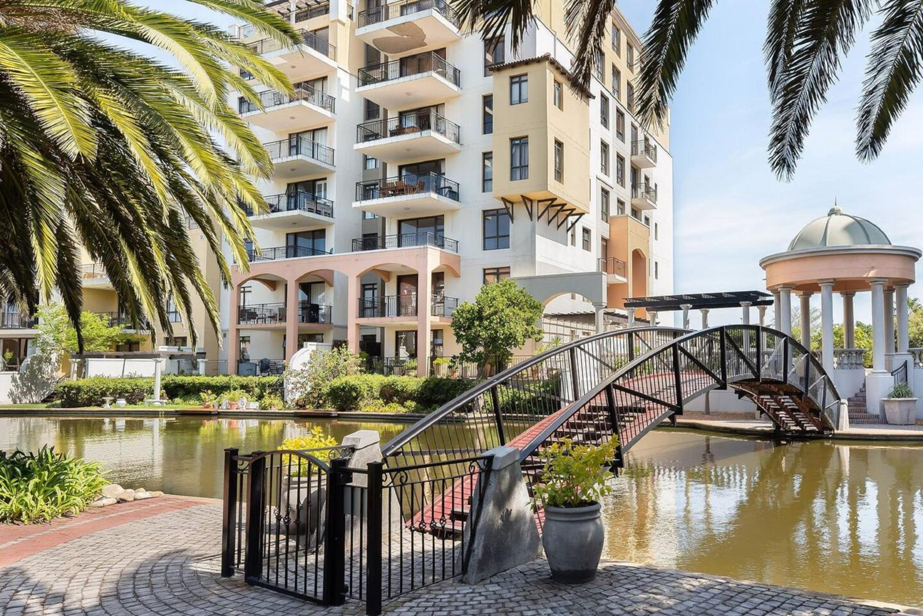 Island Club LA302N by CTHA