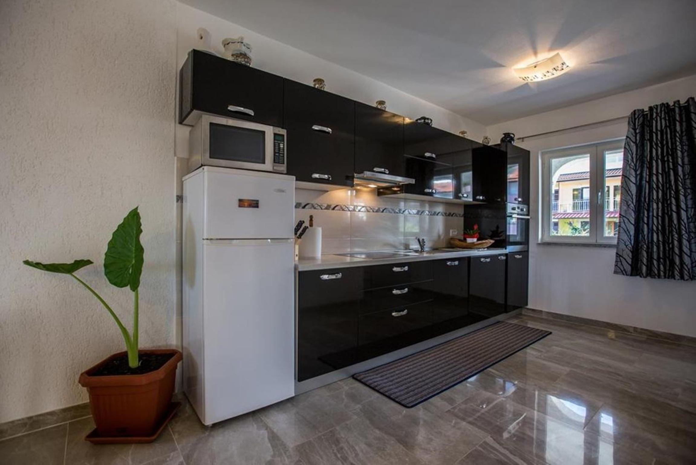 Guest House Casa Mia - Rooms & Apartments view 3