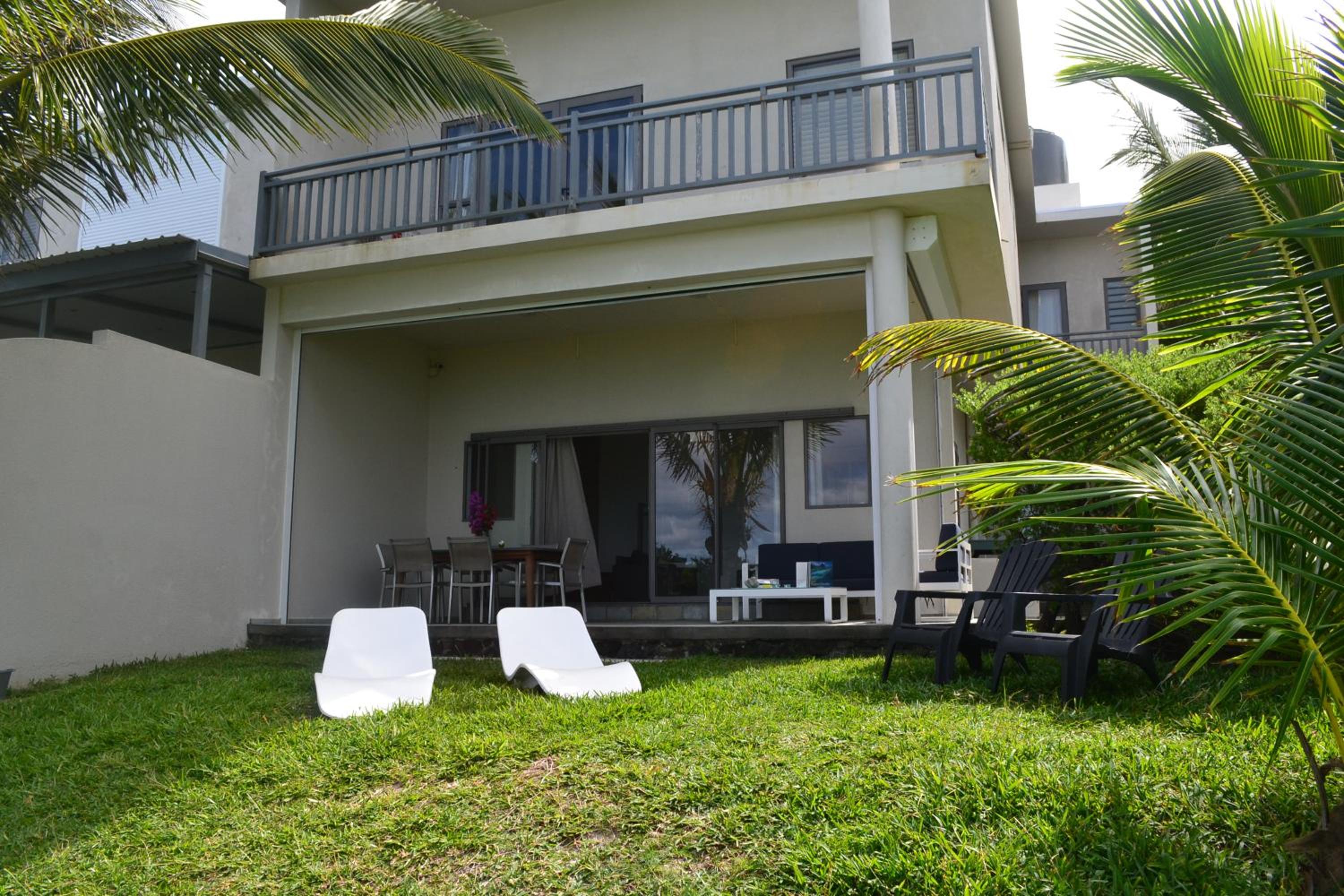 Villa du Lagon view 4