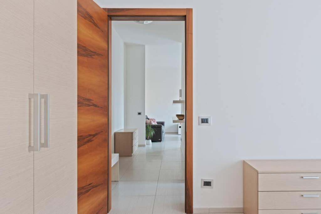 Modern and new apartment in Brianza photo 3
