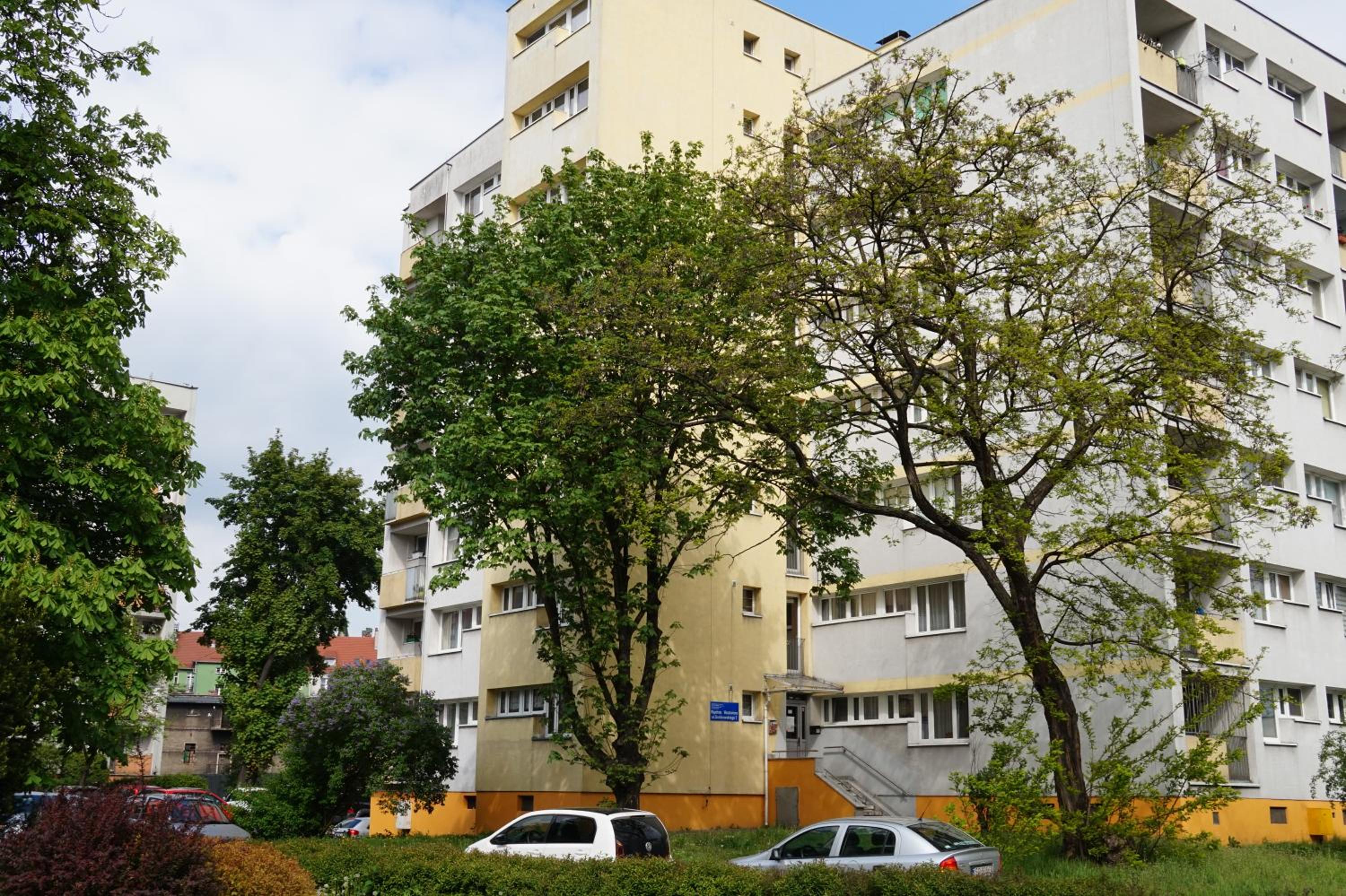 Apartament Gliwice Centrum Dunikowskiego z garażem