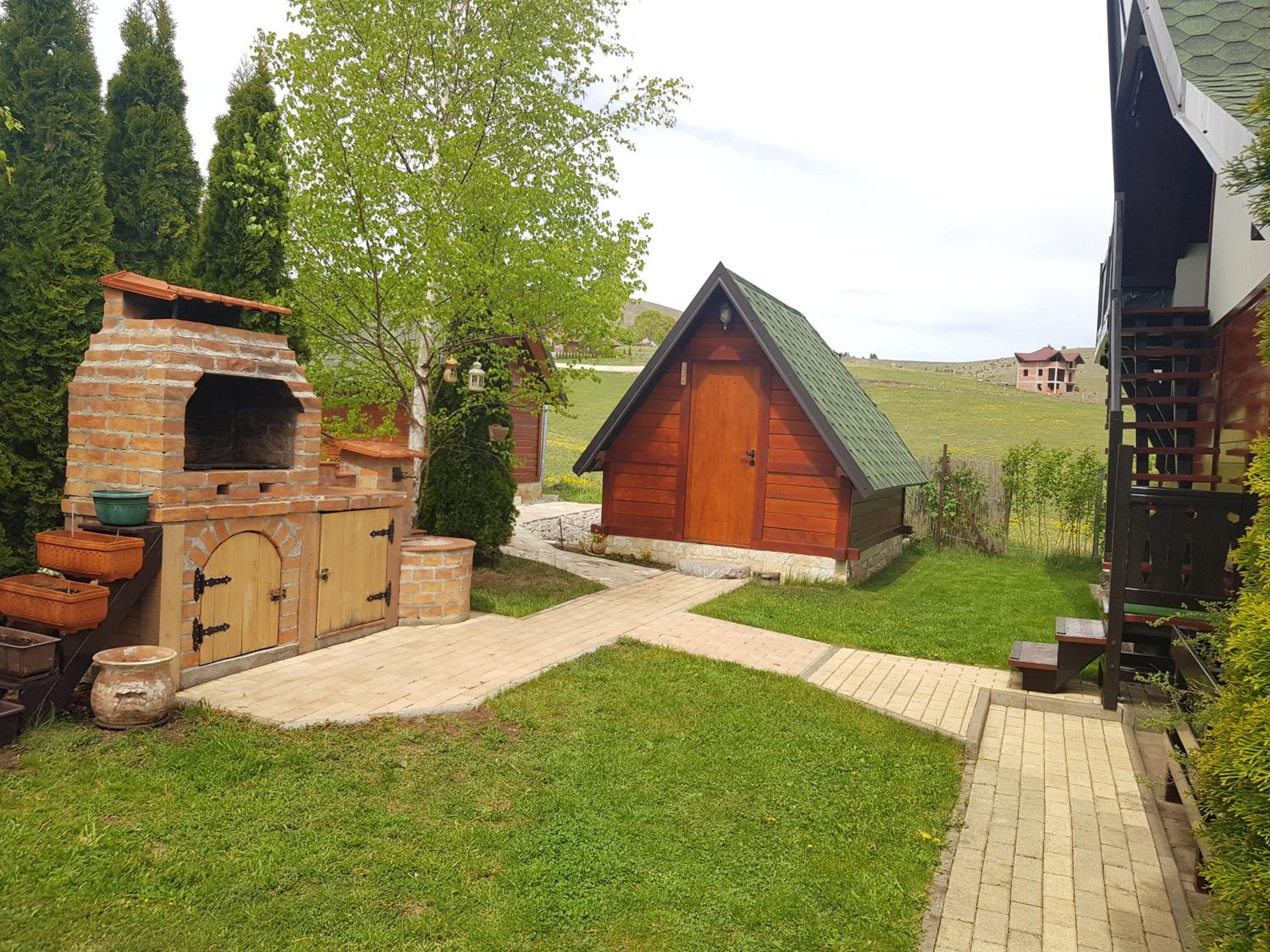 Photo 21