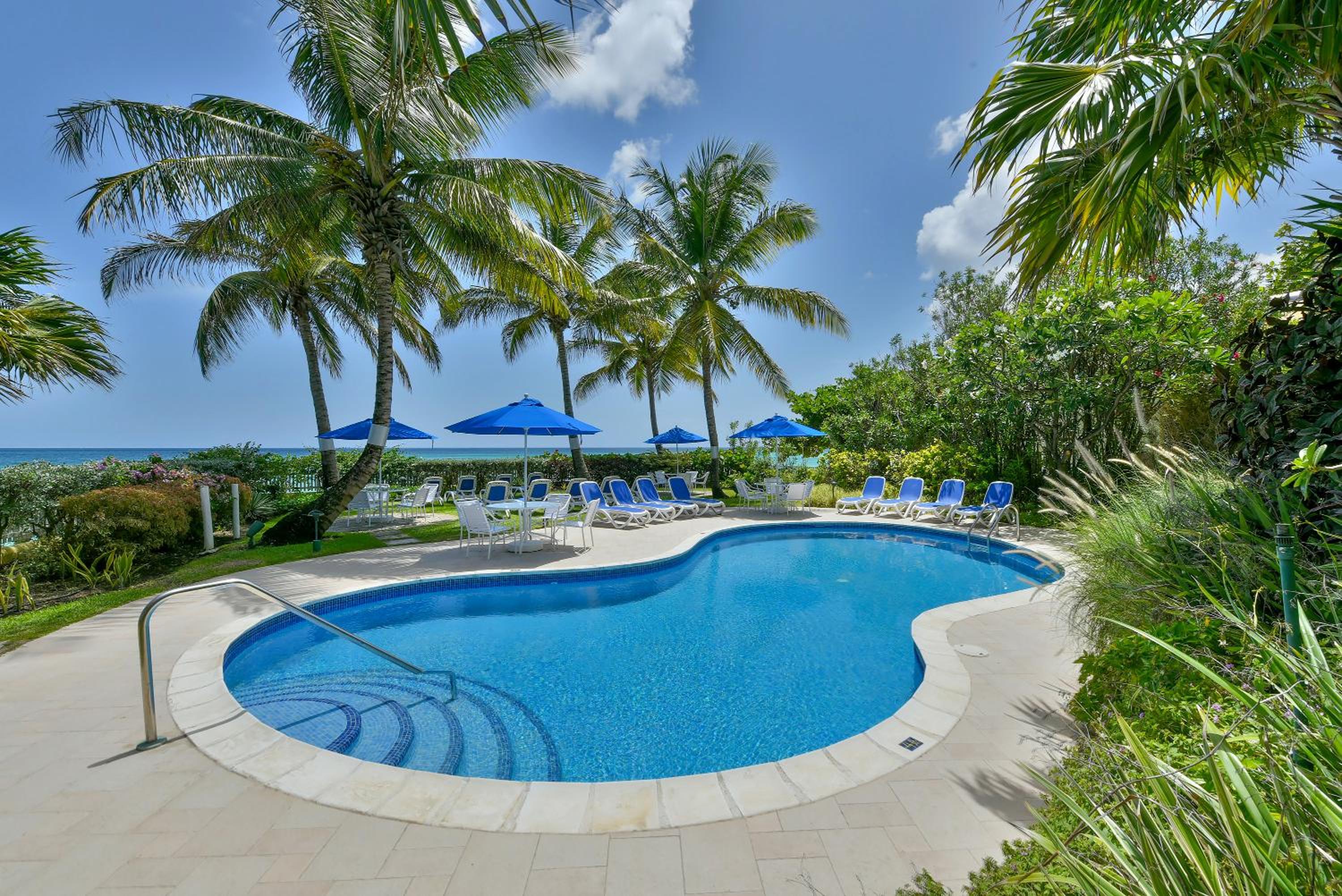 Maxwell Beach Villas