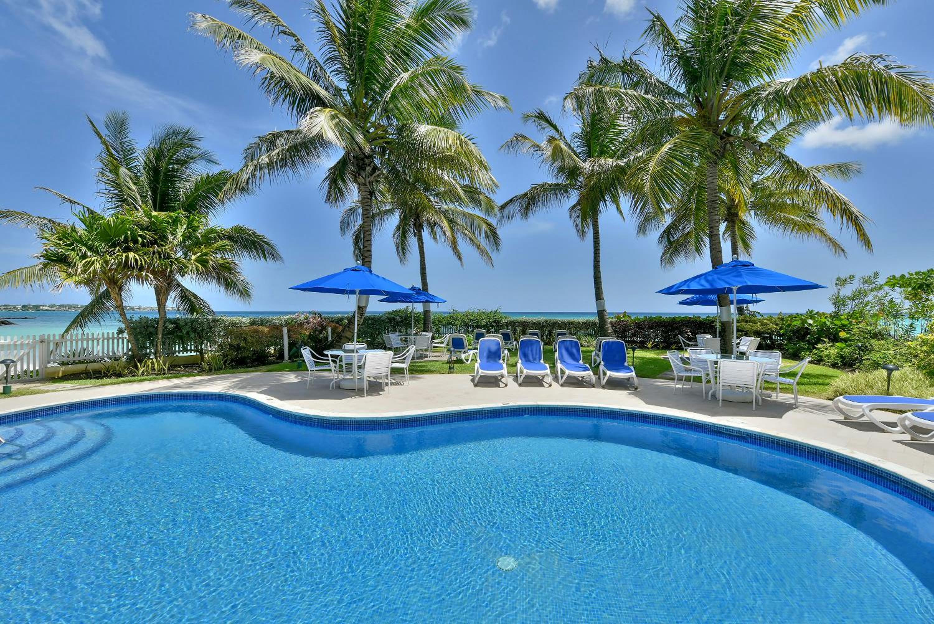 Maxwell Beach Villas