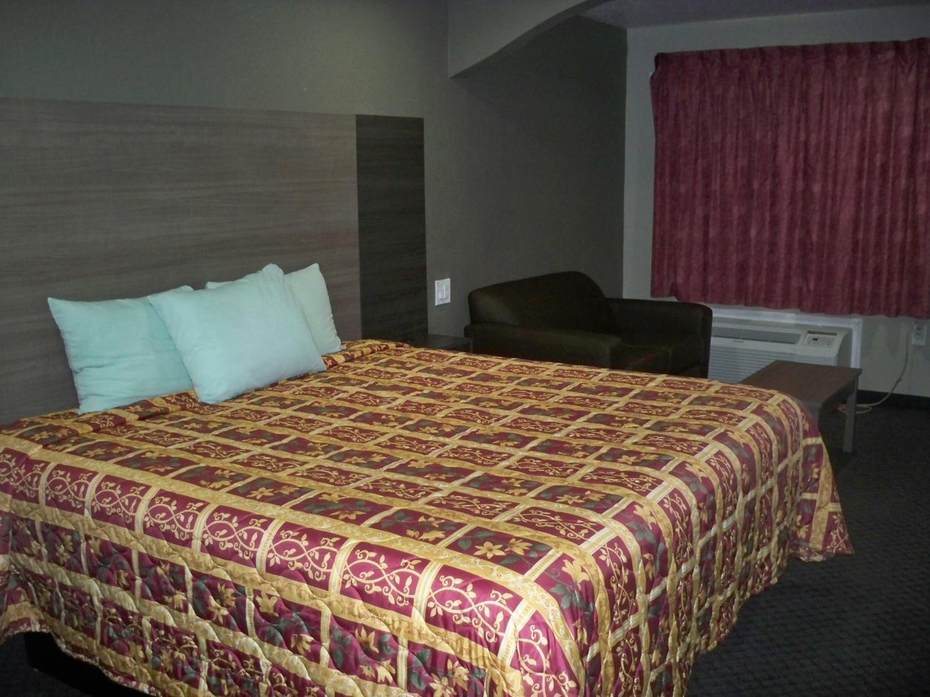 Scottish Inn and Suites Beaumont, photo 61