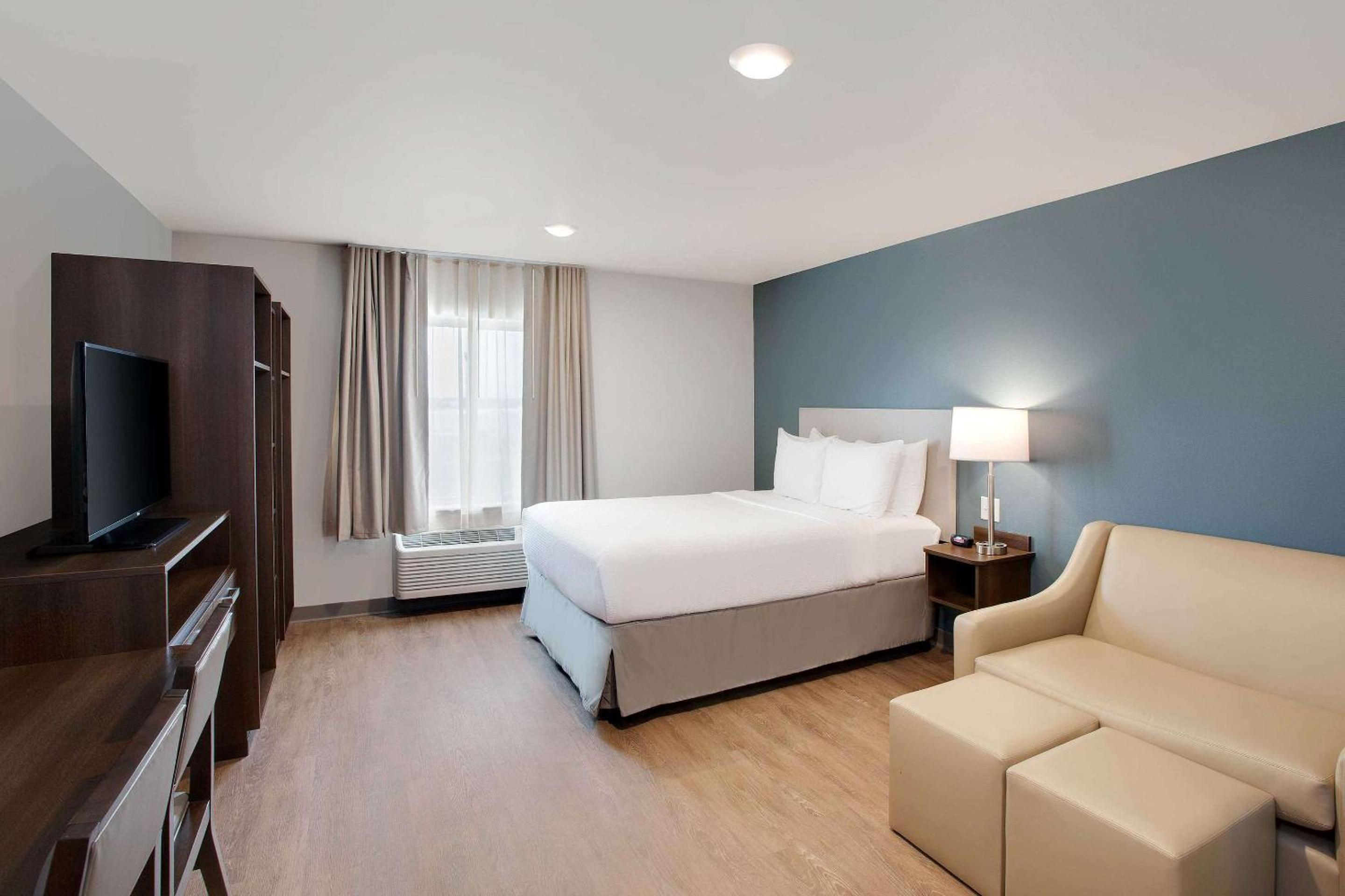 WoodSpring Suites Plano - North Dallas