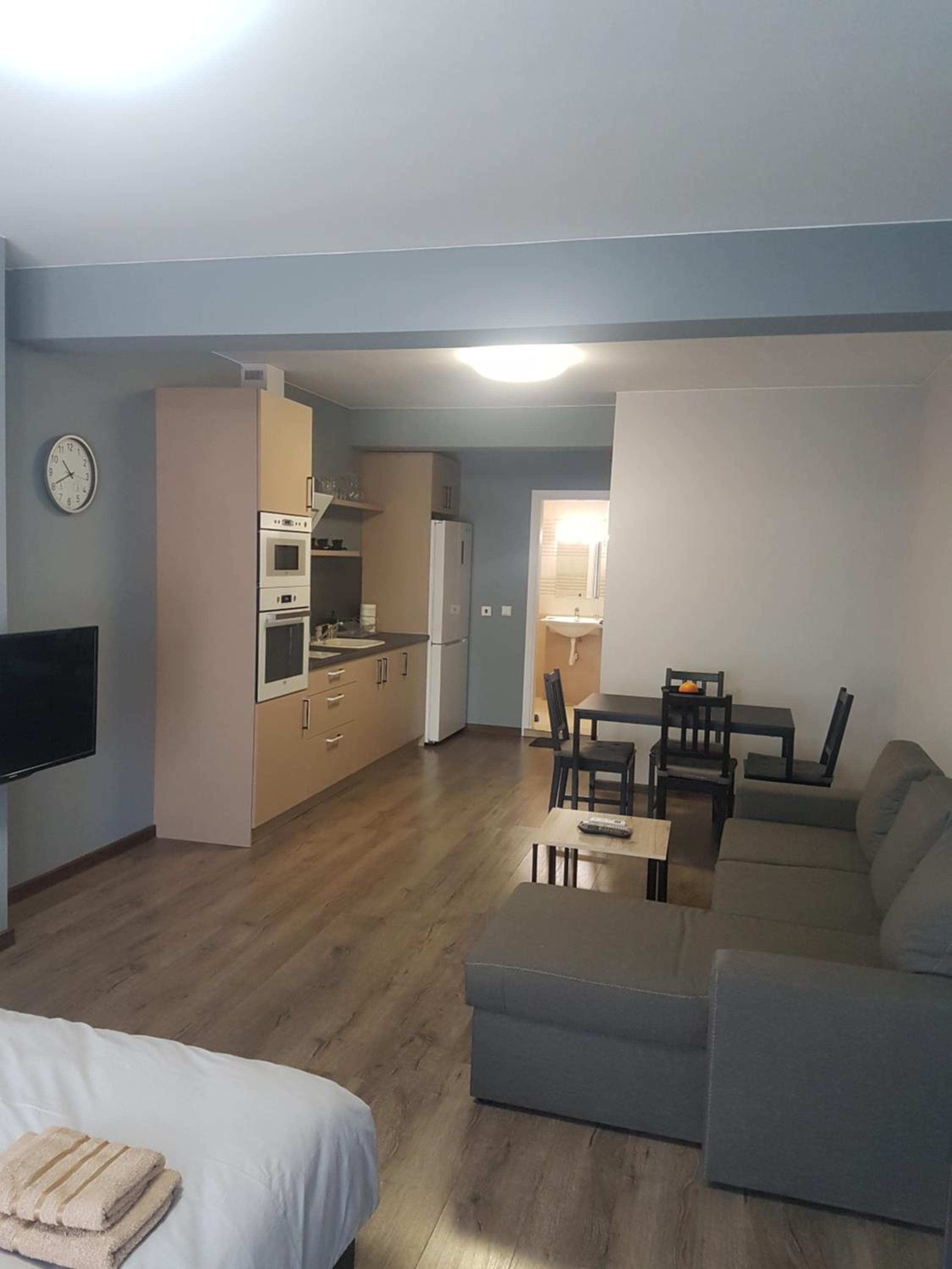 LUXURY SUITES 3 view 4