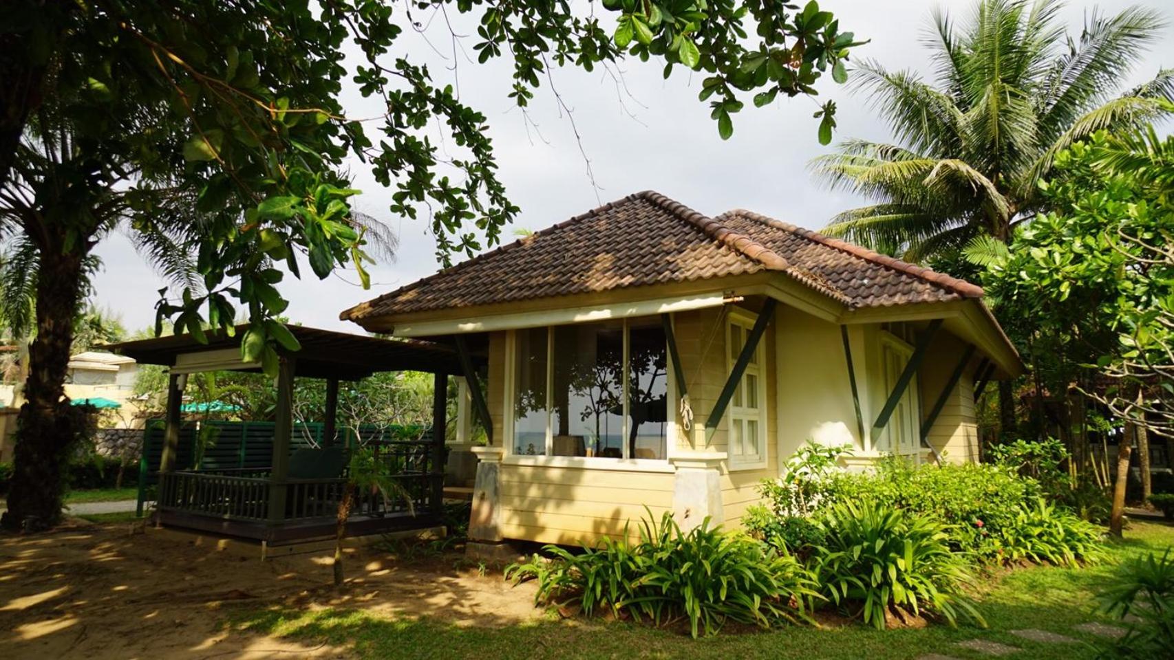 Baan Khaolak Beach Resort