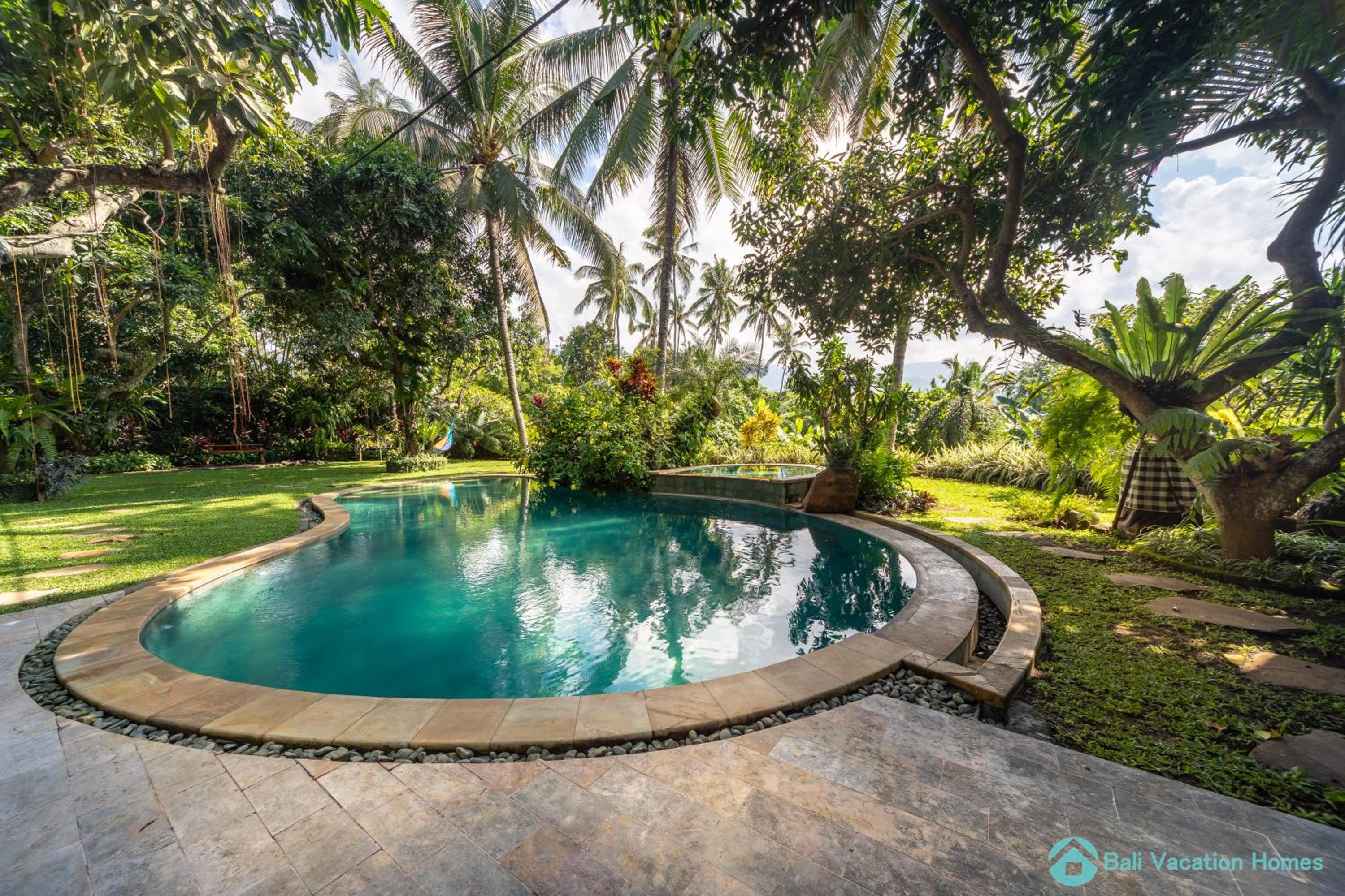 Wonderful luxury hideaway surrounded by nature! view 5