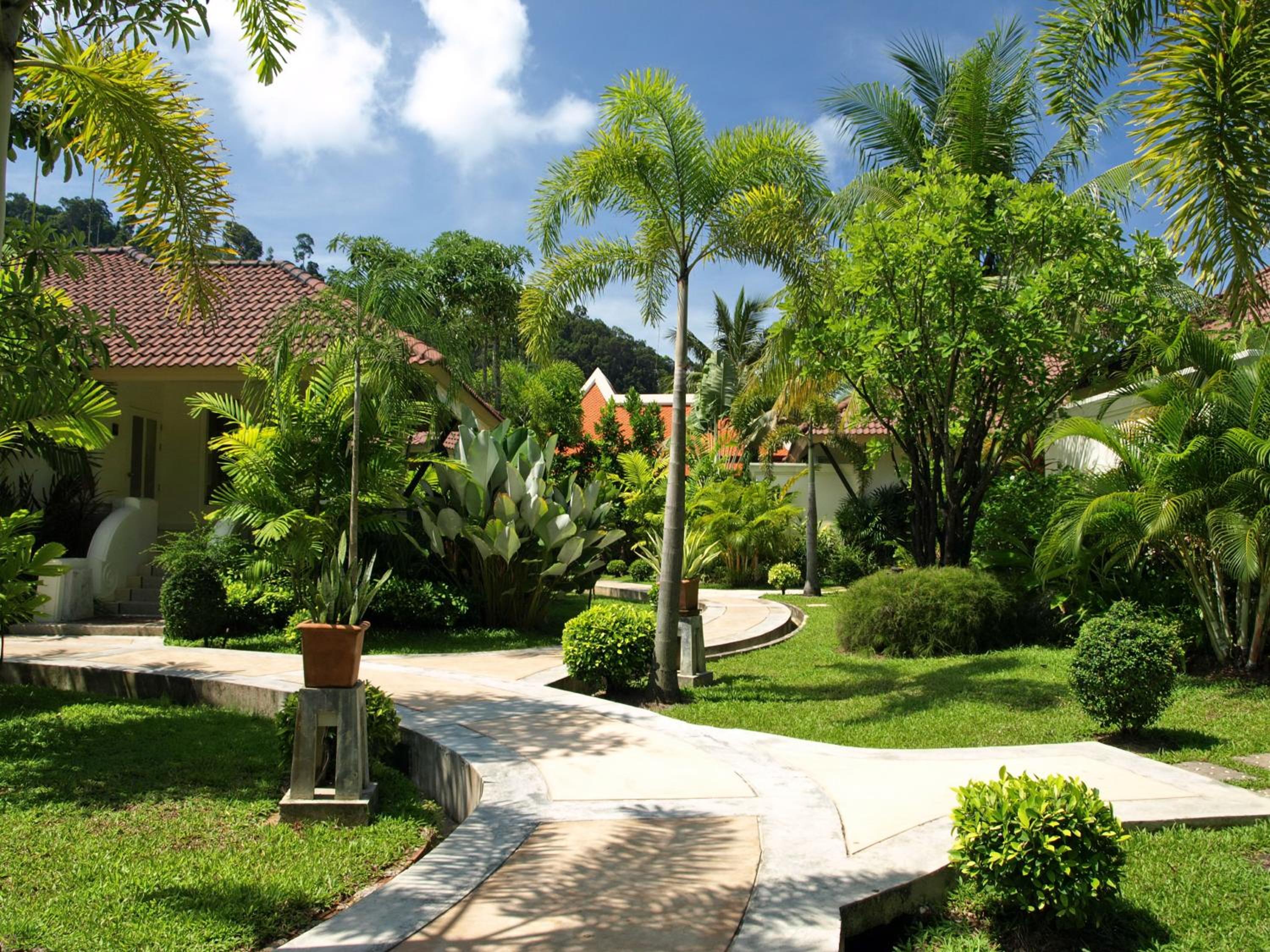 Baan Khaolak Beach Resort