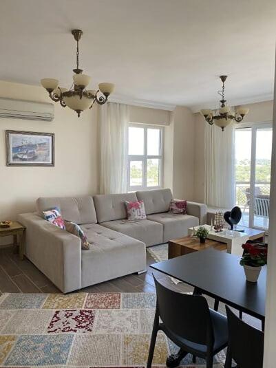 Lara Park Suites