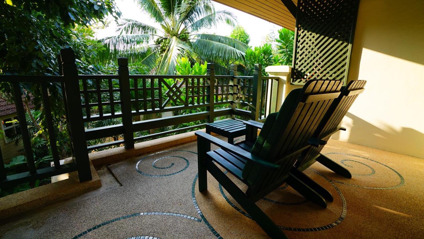 Baan Khaolak Beach Resort
