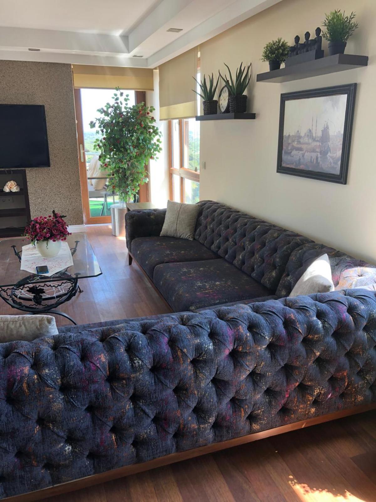 Lara Park Suites