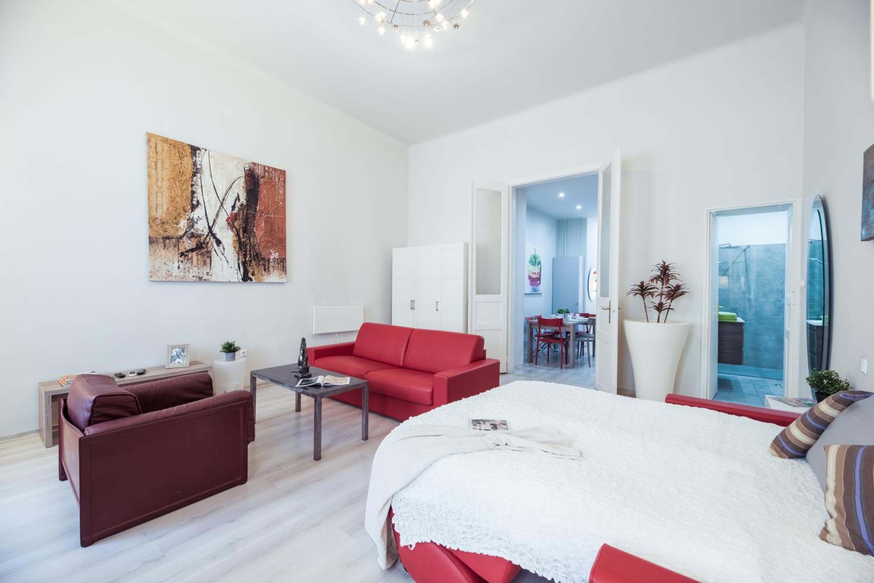 BudapestEasyFlat Oktogon Lux
