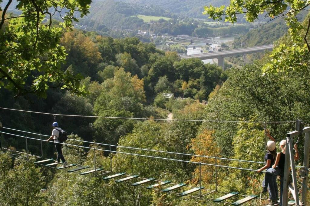 Maison cosy et paisible en Ardenne près de la Meuse