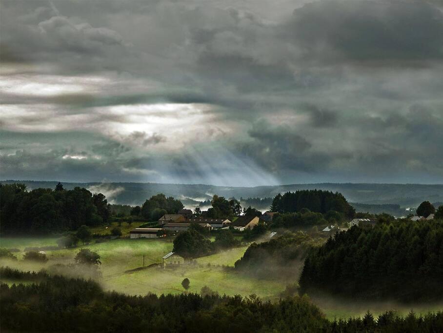 Maison cosy et paisible en Ardenne près de la Meuse