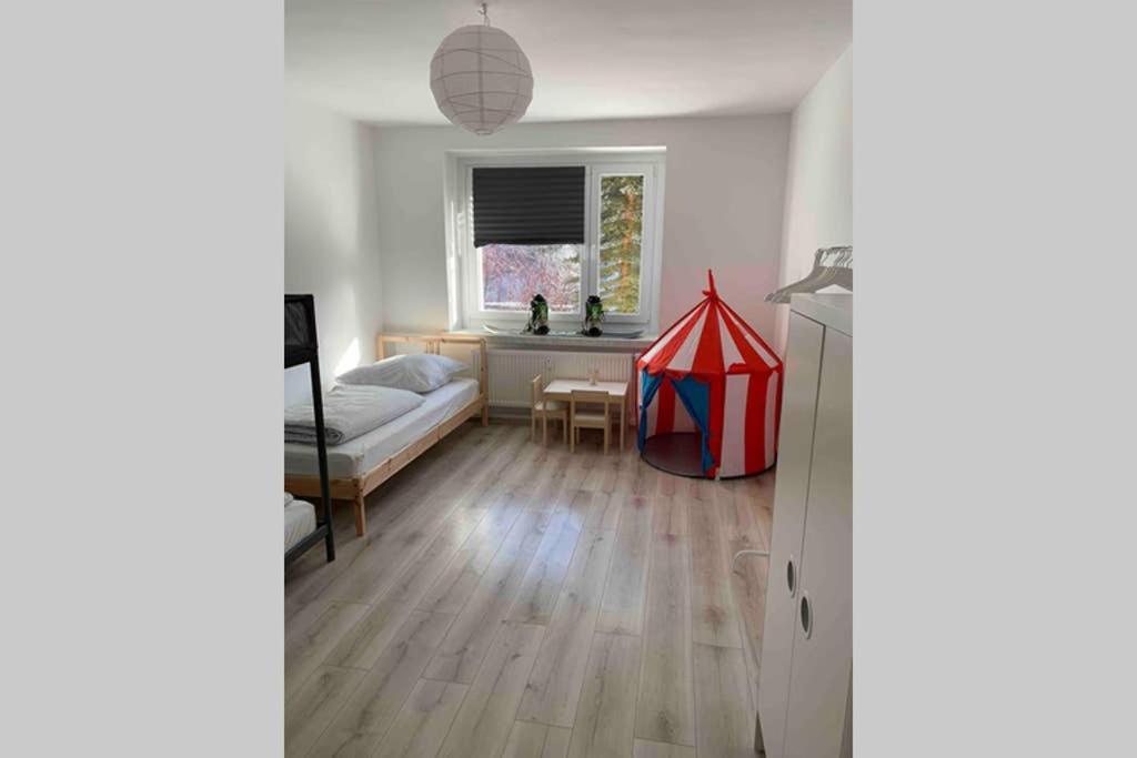 Moderne Ferienwohnung fur 5 Gaste in Oberwiesenthal - Property Image 8