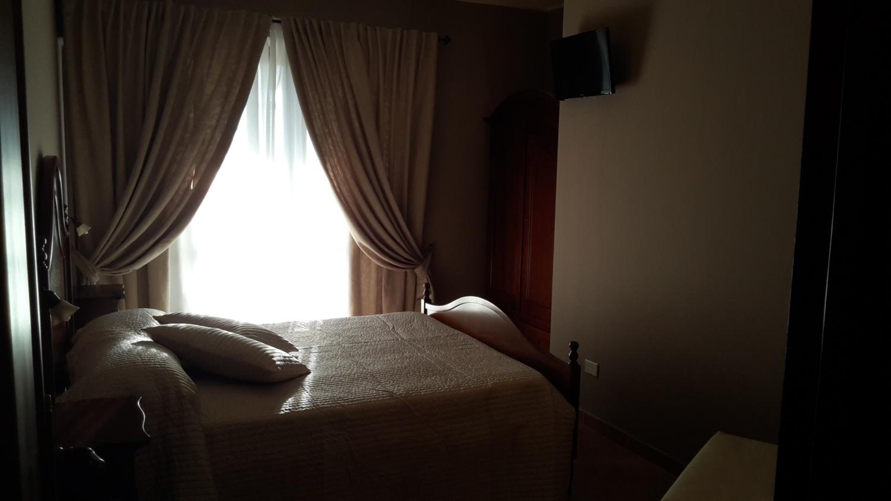 Photo 42