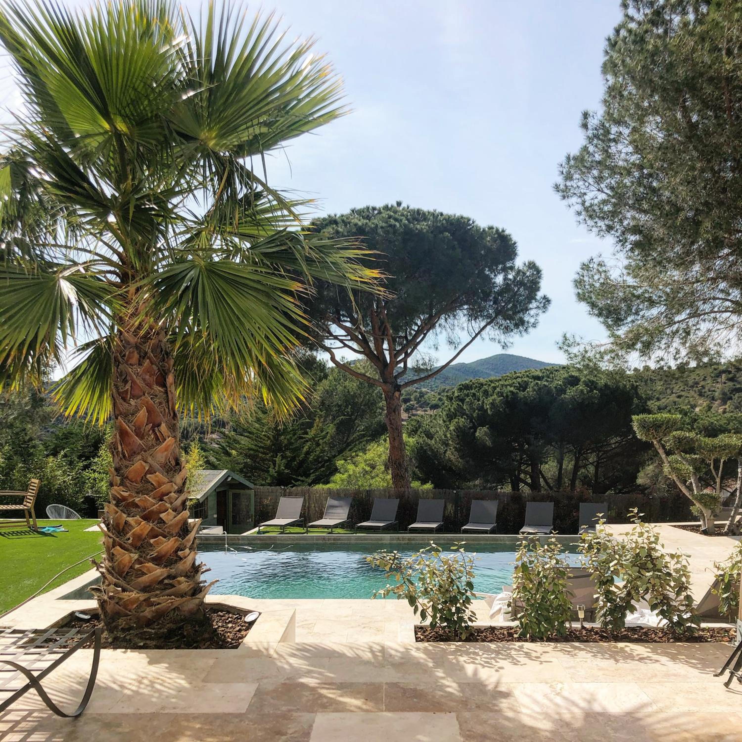 HomeStay Bormes view 5