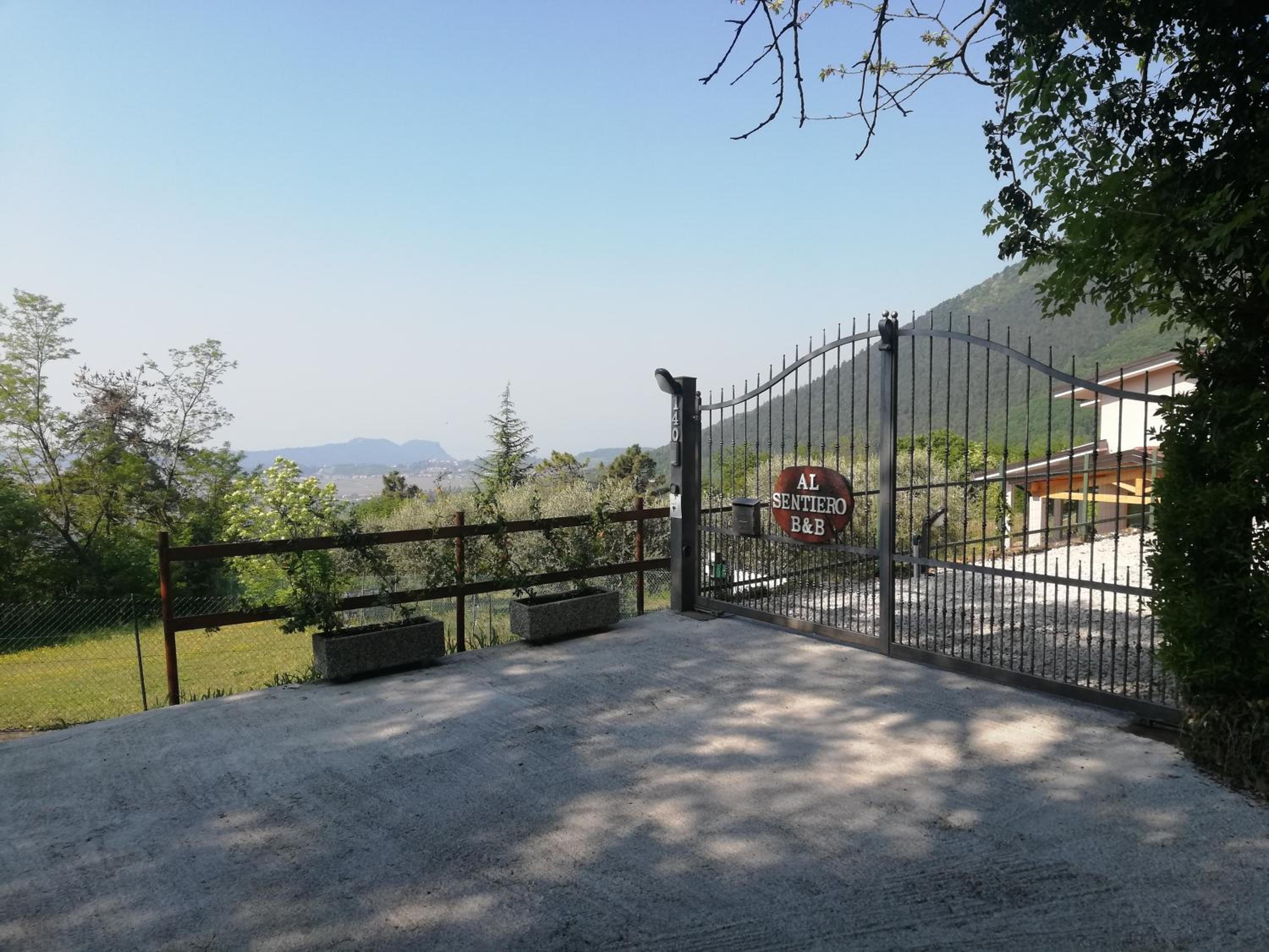 B&B Al Sentiero view 2